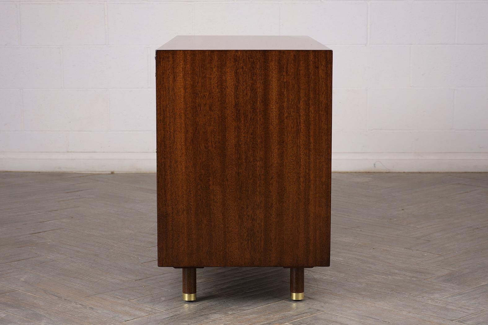Mid-20th Century Mid-Century Modern Lacquered Chest of Drawers