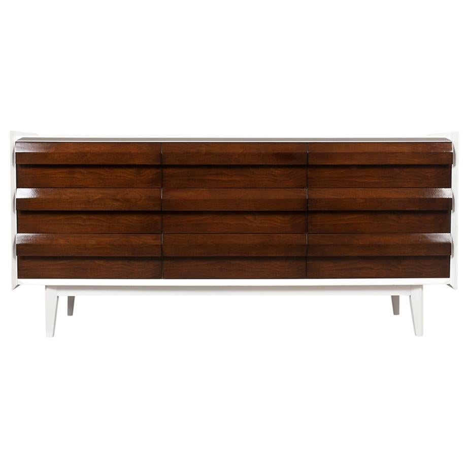 Mid-Century Modern Lacquered Chest of Drawers