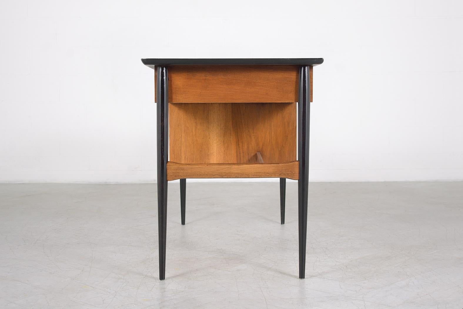 Mid-Century Modern Lacquered Desk 4