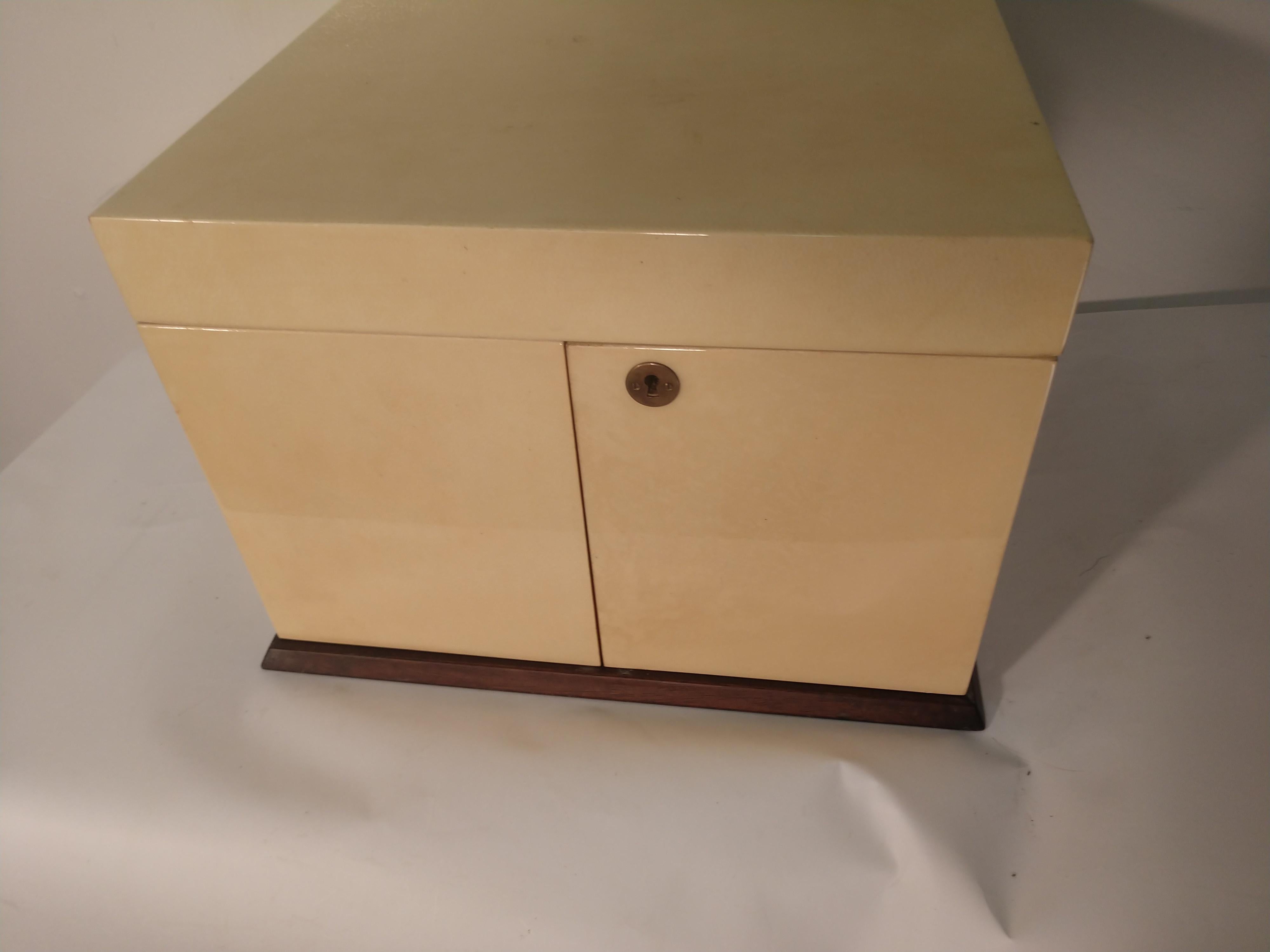 Carved Mid-Century Modern Lacquered Goatskin Humidor by Aldo Tura