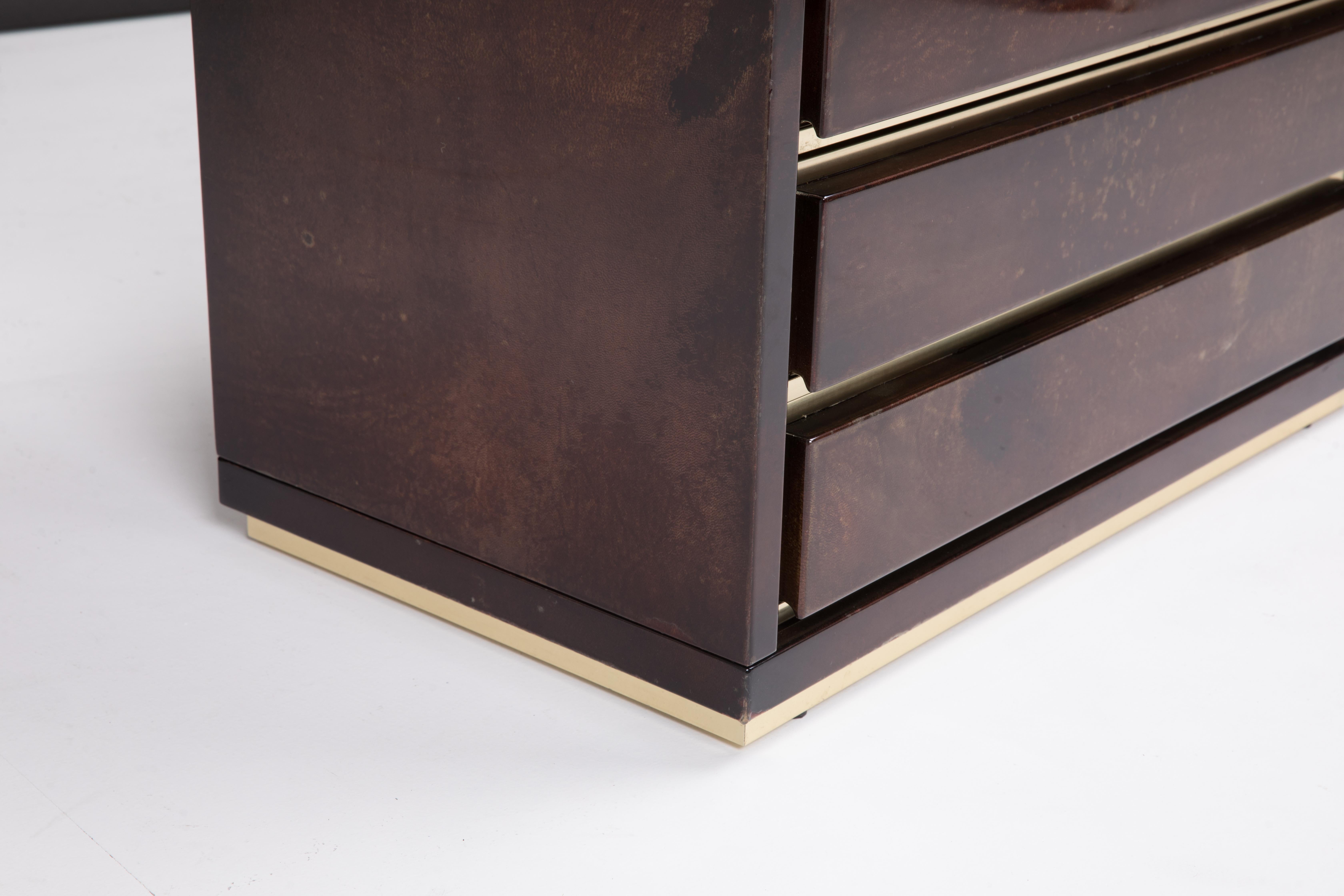 Mid-Century Modern Aldo Tura Lacquered Goatskin Bedside with Brass Profiles  5