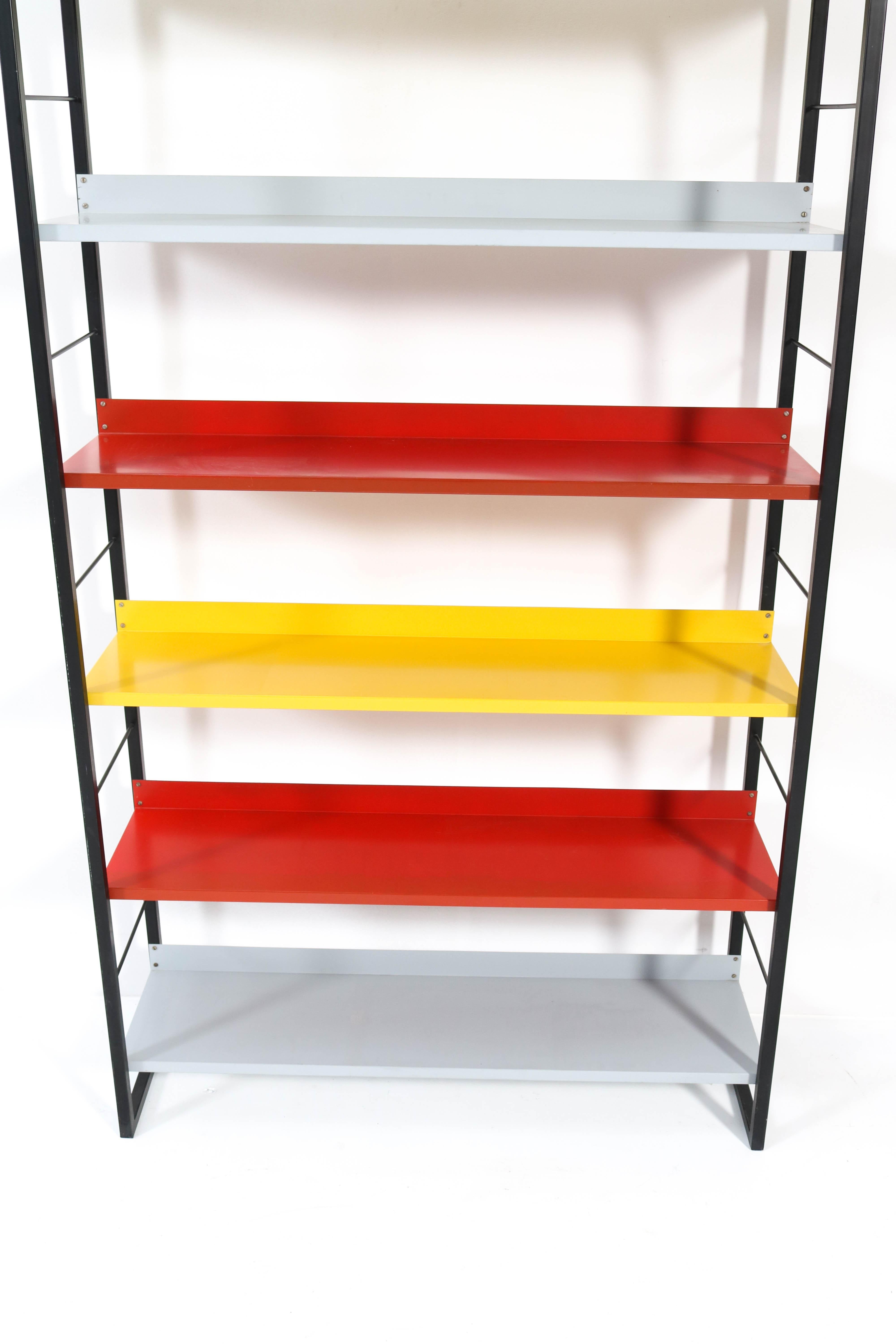 Mid-Century Modern Lacquered Metal Bookcase by Adriaan Dekker for Tomado, 1958 1