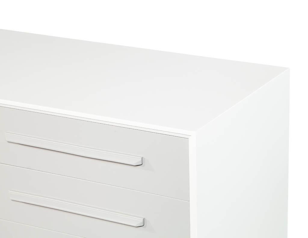 Mid-Century Modern Lacquered Sideboard Media Cabinet 10
