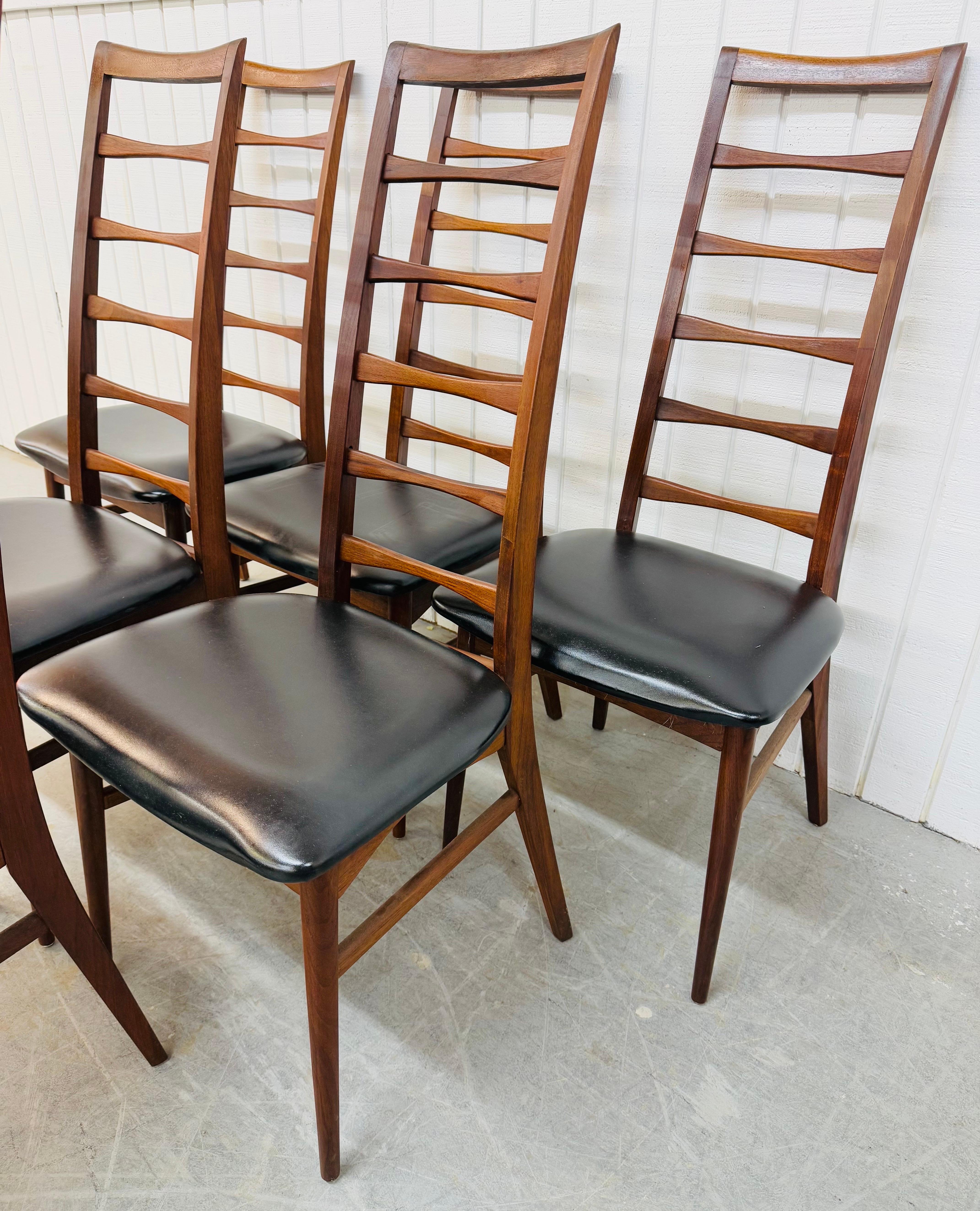 Mid-Century moderno Sedie da pranzo in legno di noce con schienale a scaletta - Set di 6 in vendita