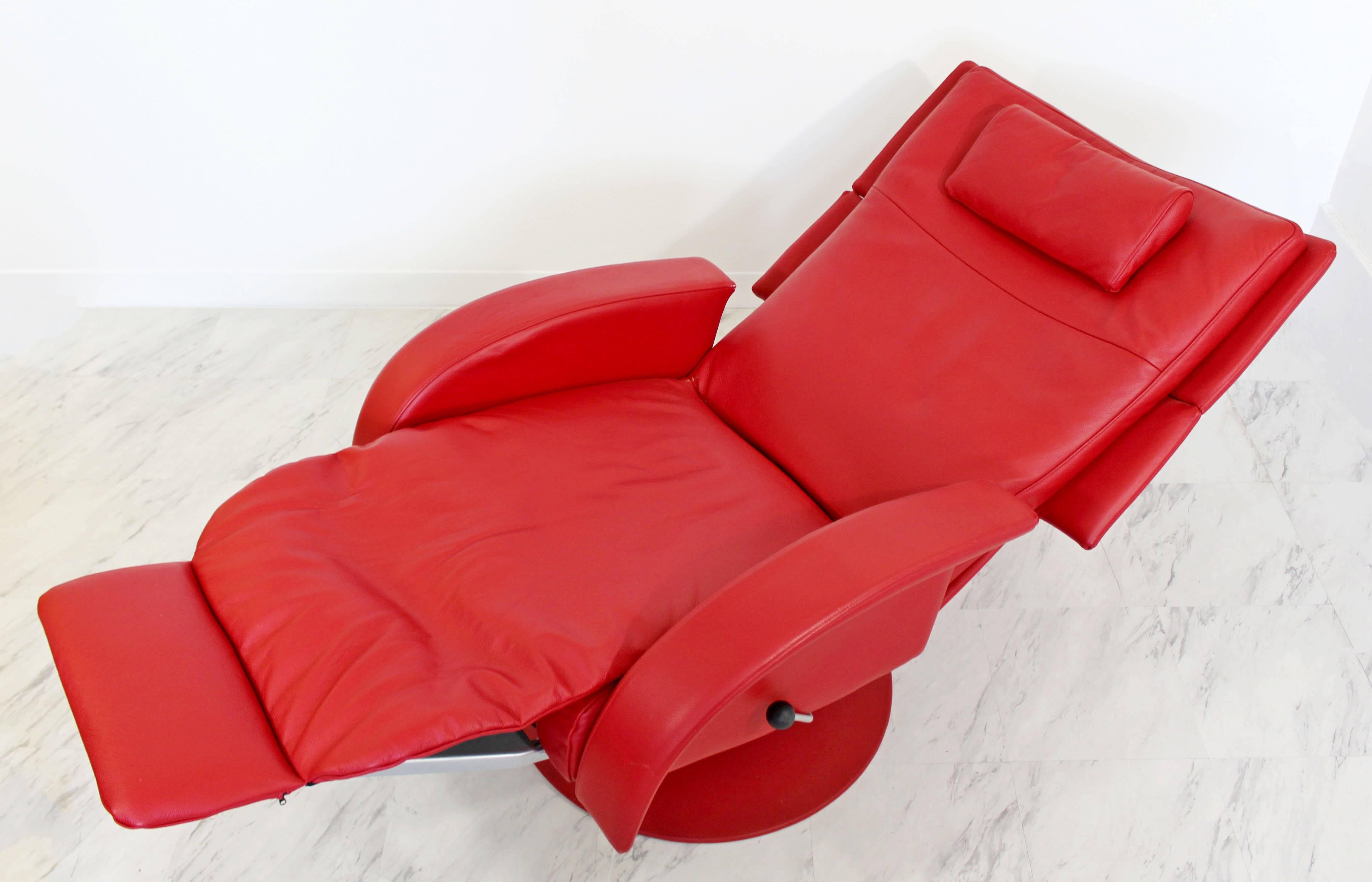 Mid-Century Modern Lafer Pair Red Leather Reclining Lounge Chairs 1970s Brazil 1