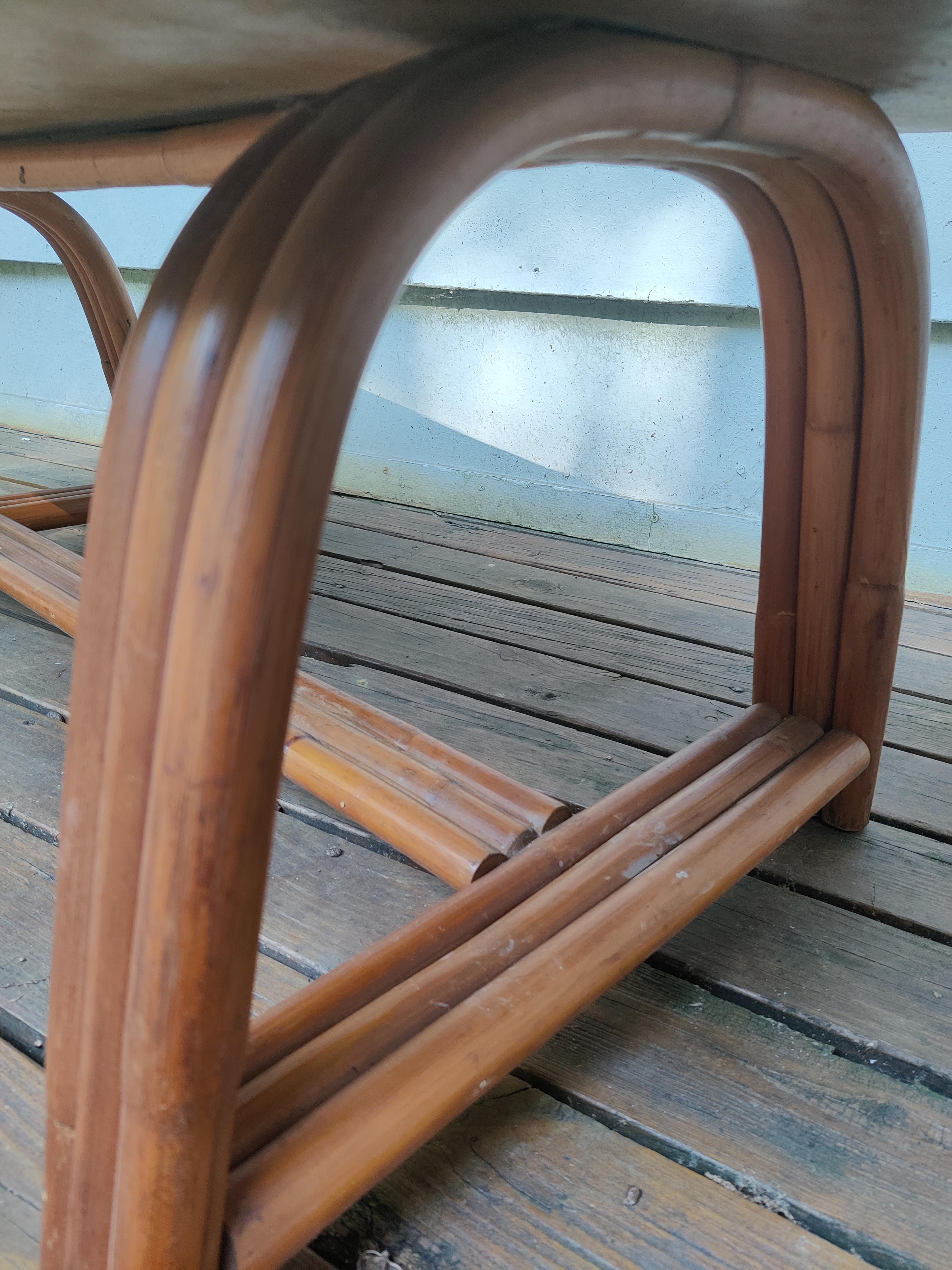 20ième siècle Table basse à plateau en stratifié Formica et rotin The Modernity en vente