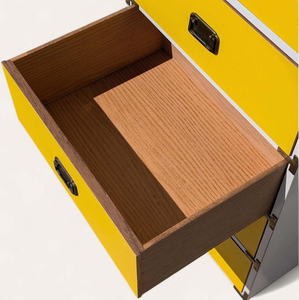 Mid-Century Modern Commode Tallboy en stratifié, moderne du milieu du siècle, Colormates, 1970 en vente