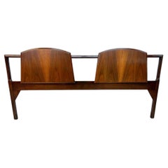 Mid-Century Modern Lane 1st Edition King Size Walnut Headboard Mid-Century Modern Lane 1st Edition King Size Walnut Headboard