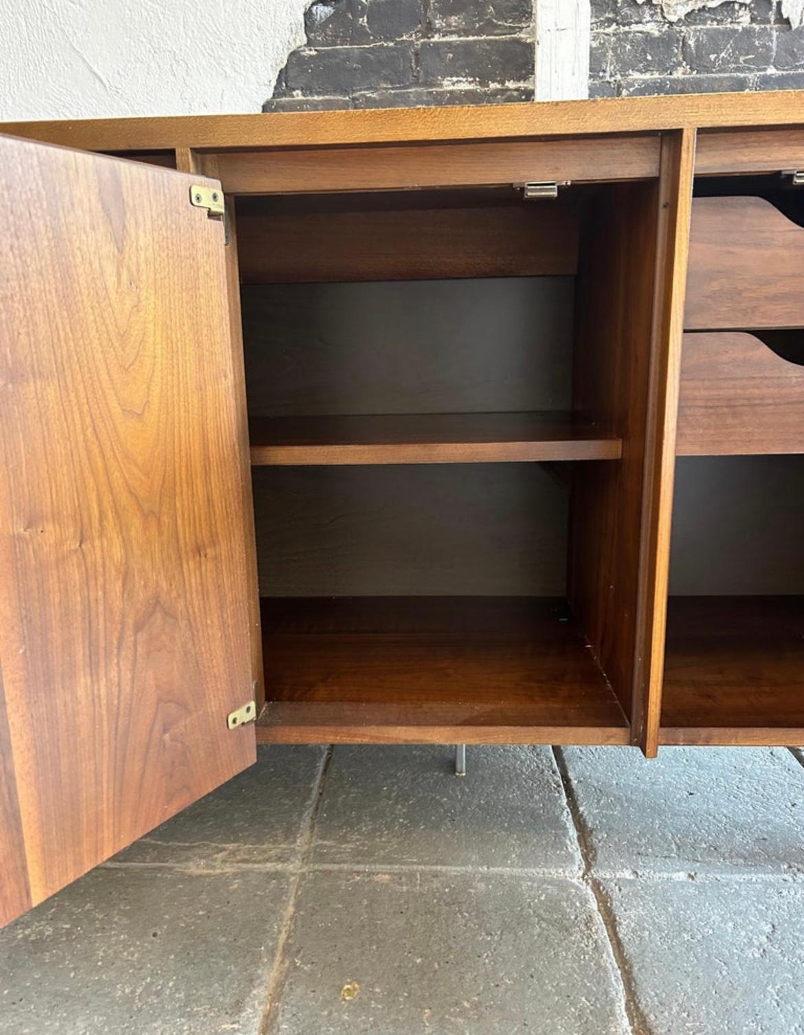 Mid Century Modern Lane 2 Drawer 3 door Walnut Credenza with Chrome legs In Good Condition In BROOKLYN, NY