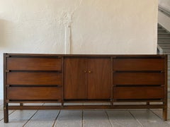 Mid Century Modern Lane 9 Drawer Walnut Credenza or Dresser Brass Knobs