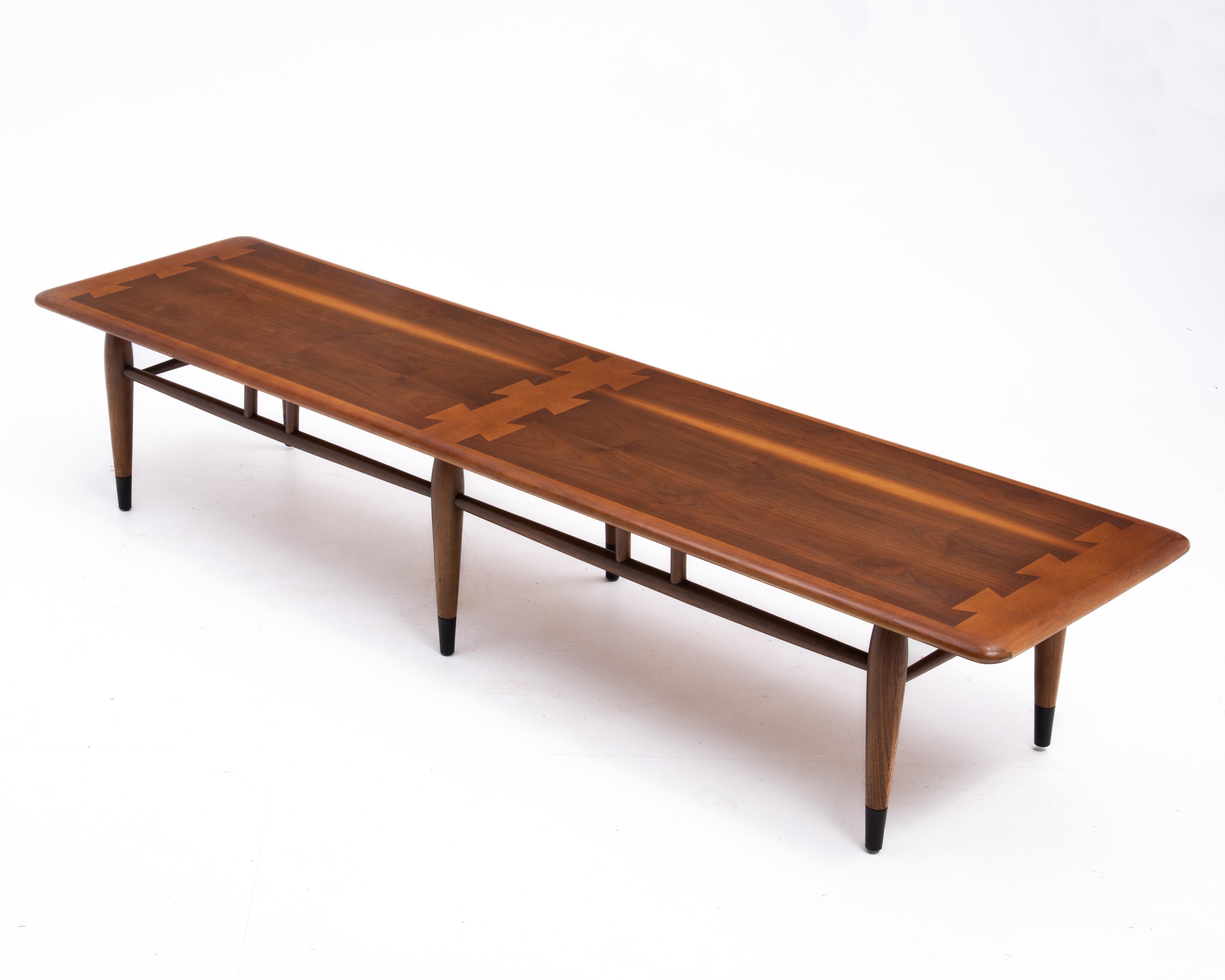 American Mid-Century Modern Lane Acclaim Walnut Coffee Table Andre Bus Style 900 09 For Sale
