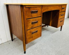 Mid-Century Modern Lane Acclaim Walnut Desk