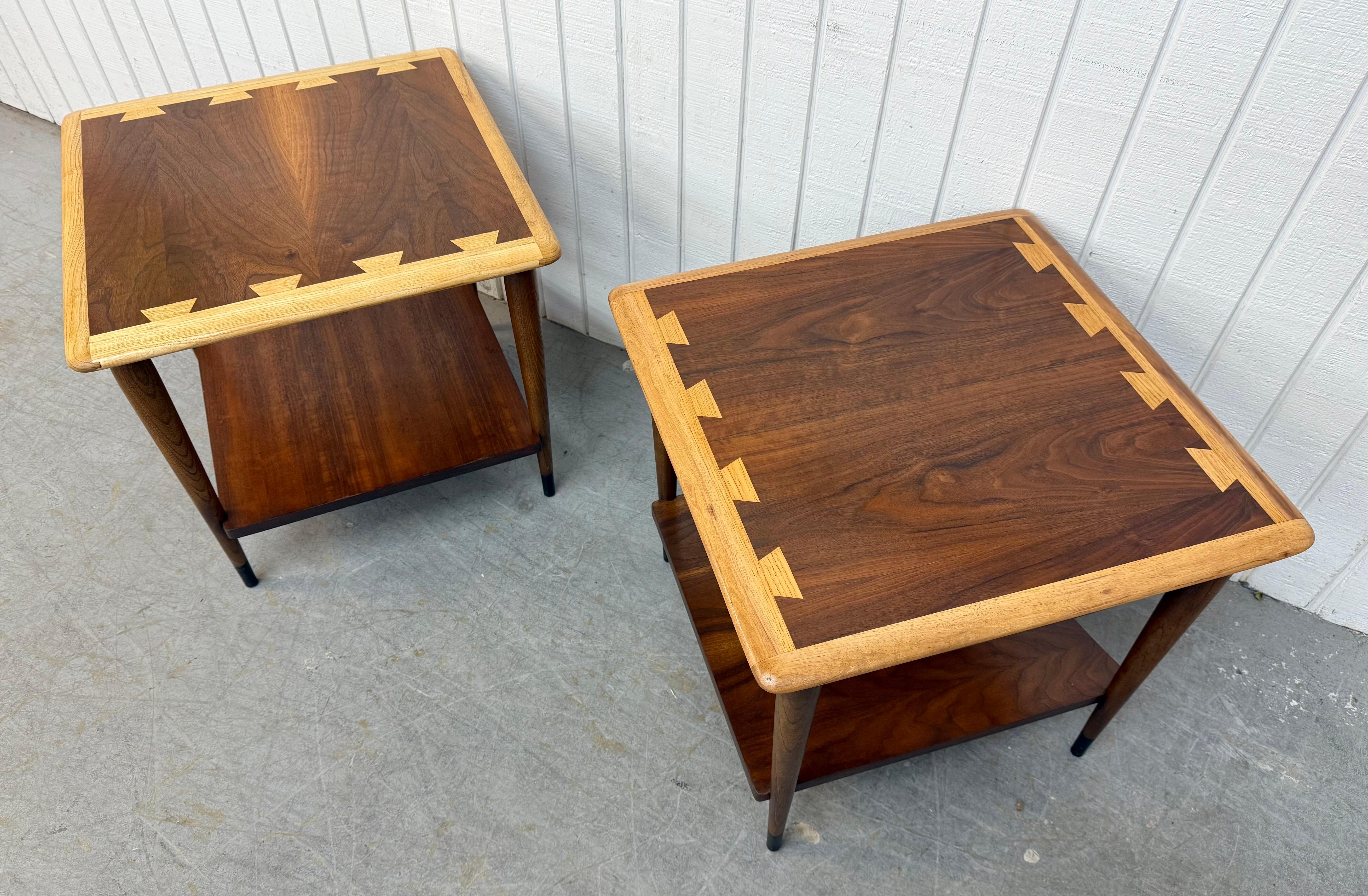 American Mid-Century Modern Lane Acclaim Walnut Side Tables - Set of 2 For Sale
