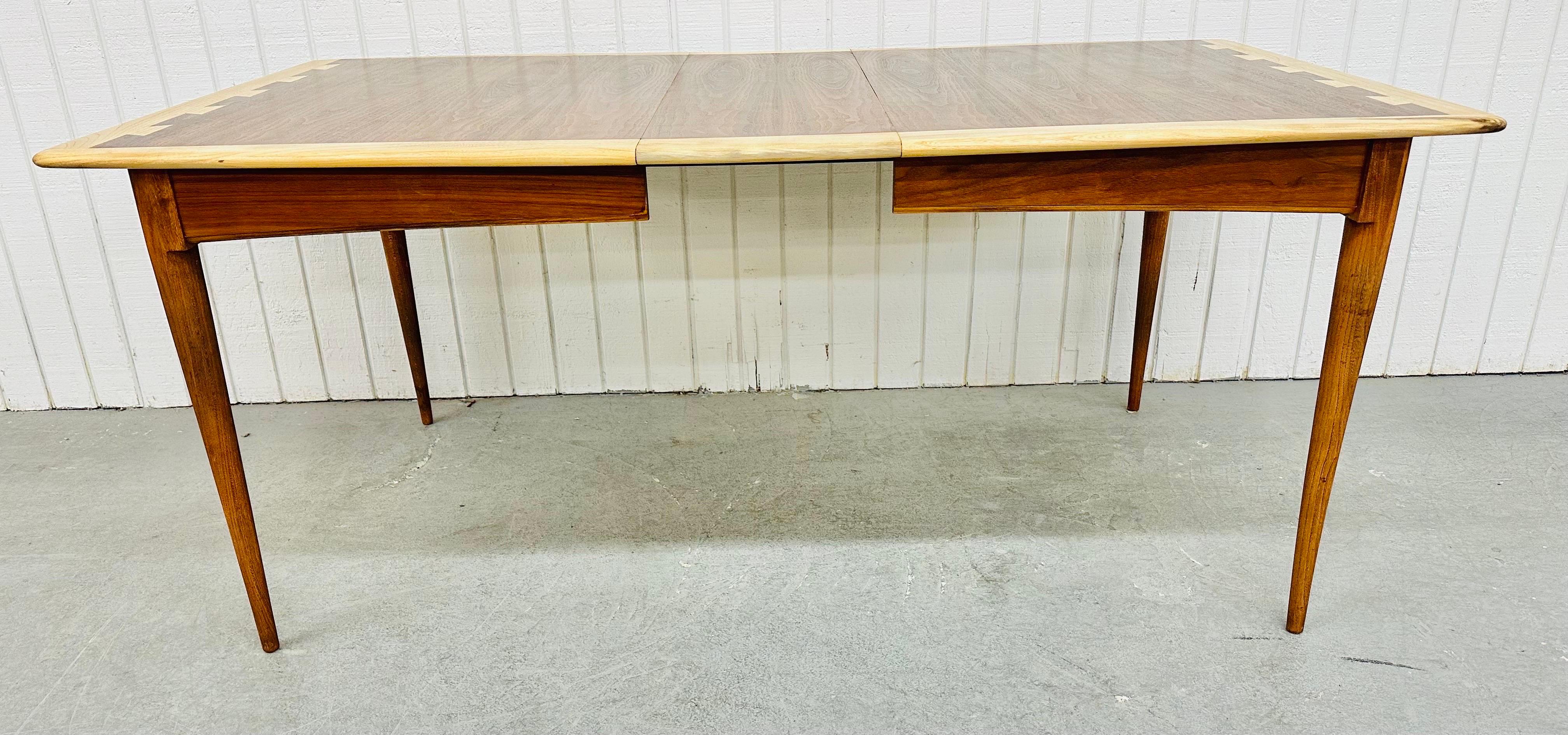 20th Century Mid-Century Modern Lane Acclaimed Walnut Dining Table For Sale