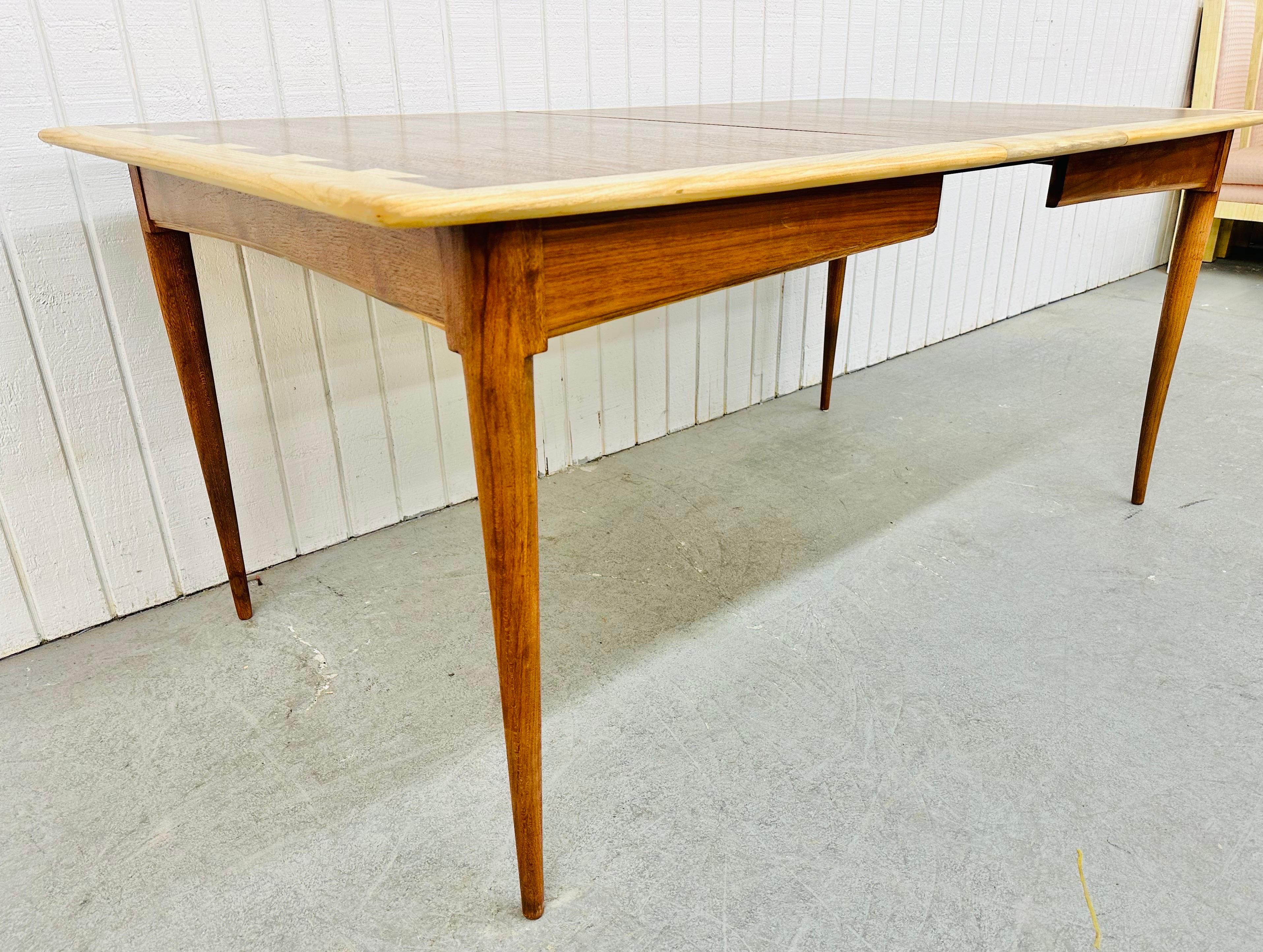 Mid-Century Modern Lane Acclaimed Walnut Dining Table For Sale 1
