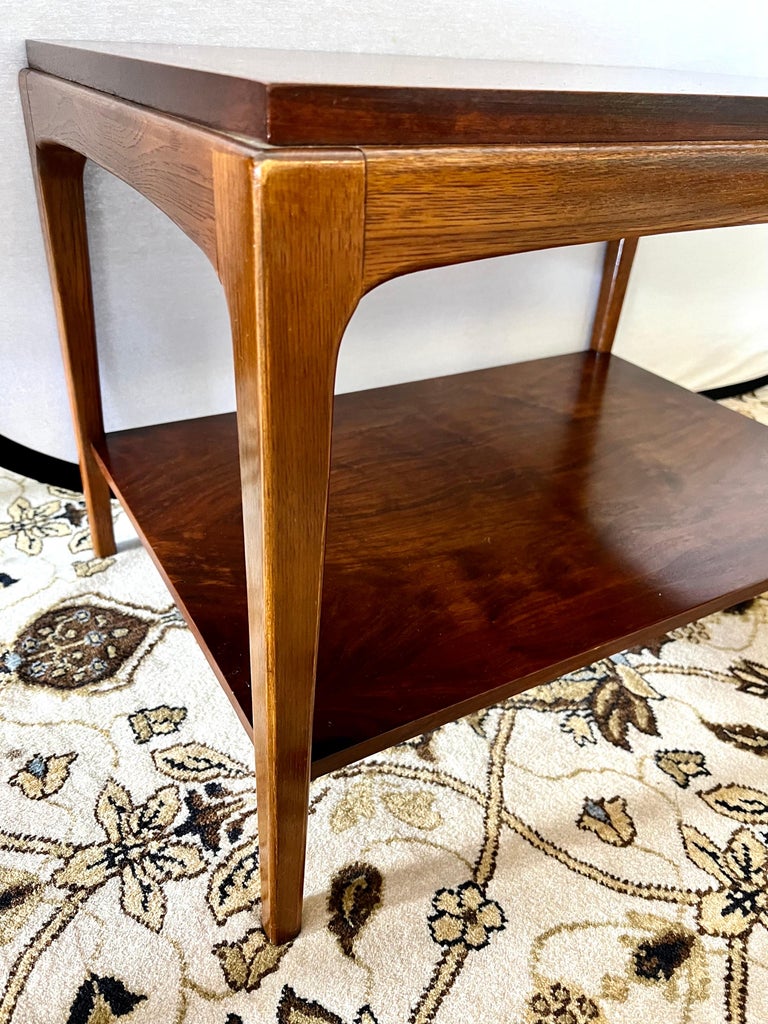 Mid-Century Modern Lane Altavista Two Tiered Walnut Side Table For Sale 1