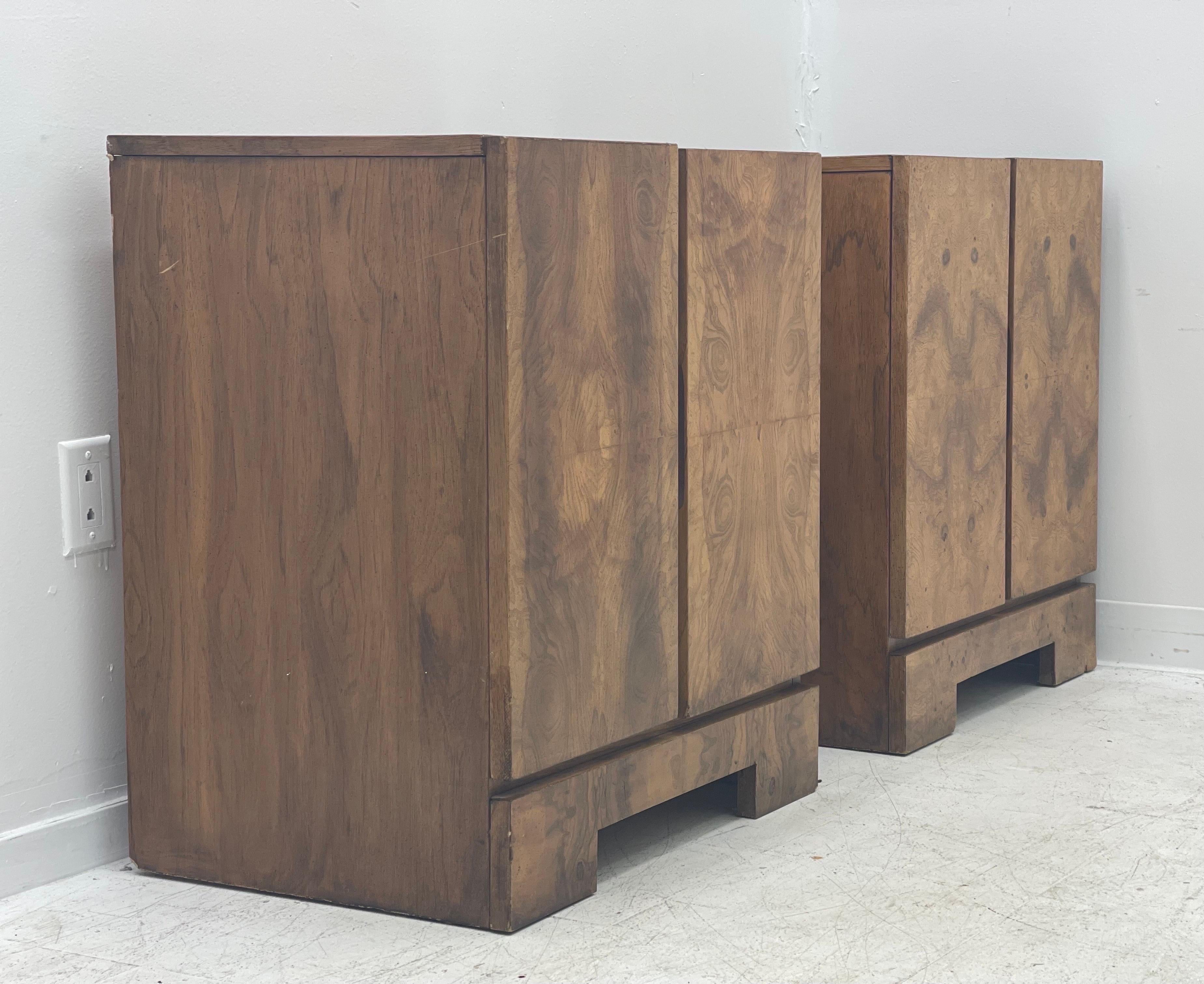 Mid-20th Century Mid-Century Modern Lane Art Deco Burl Wood Baughman Side Table Record Cabinet