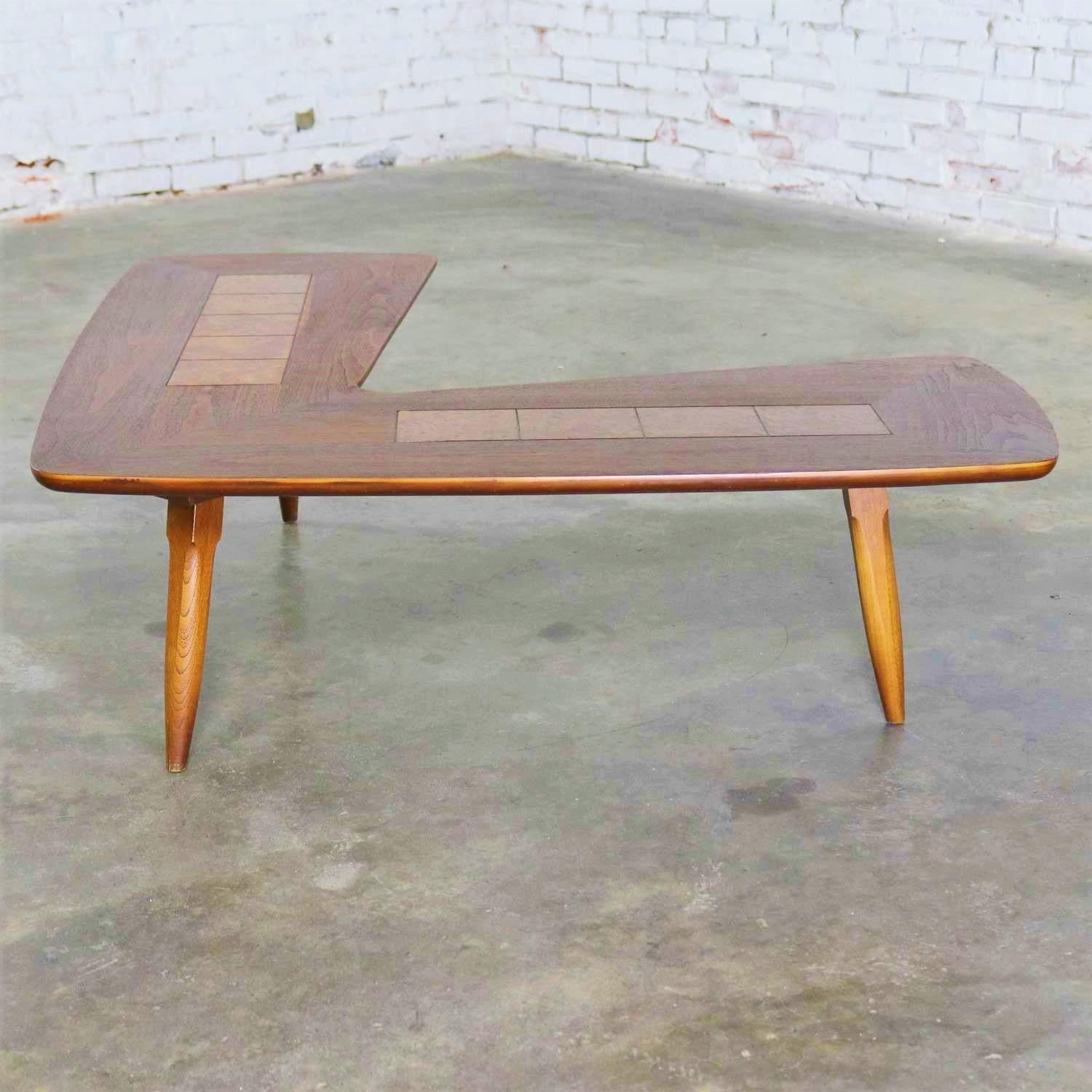 lane boomerang table