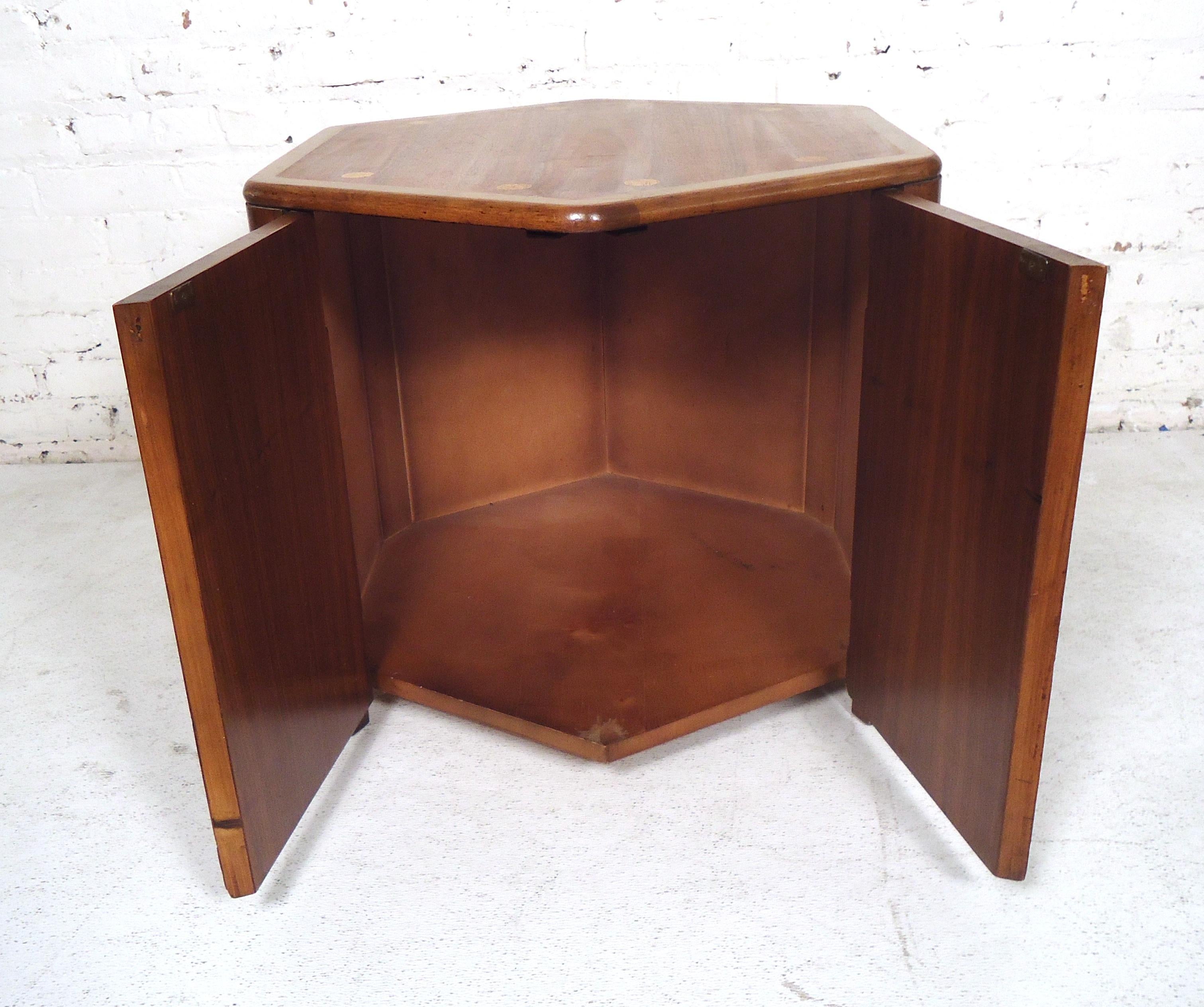 Mid-Century Modern Lane Cabinet 4