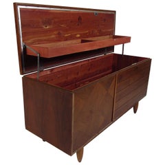 Mid-Century Modern Lane Cedar Chest