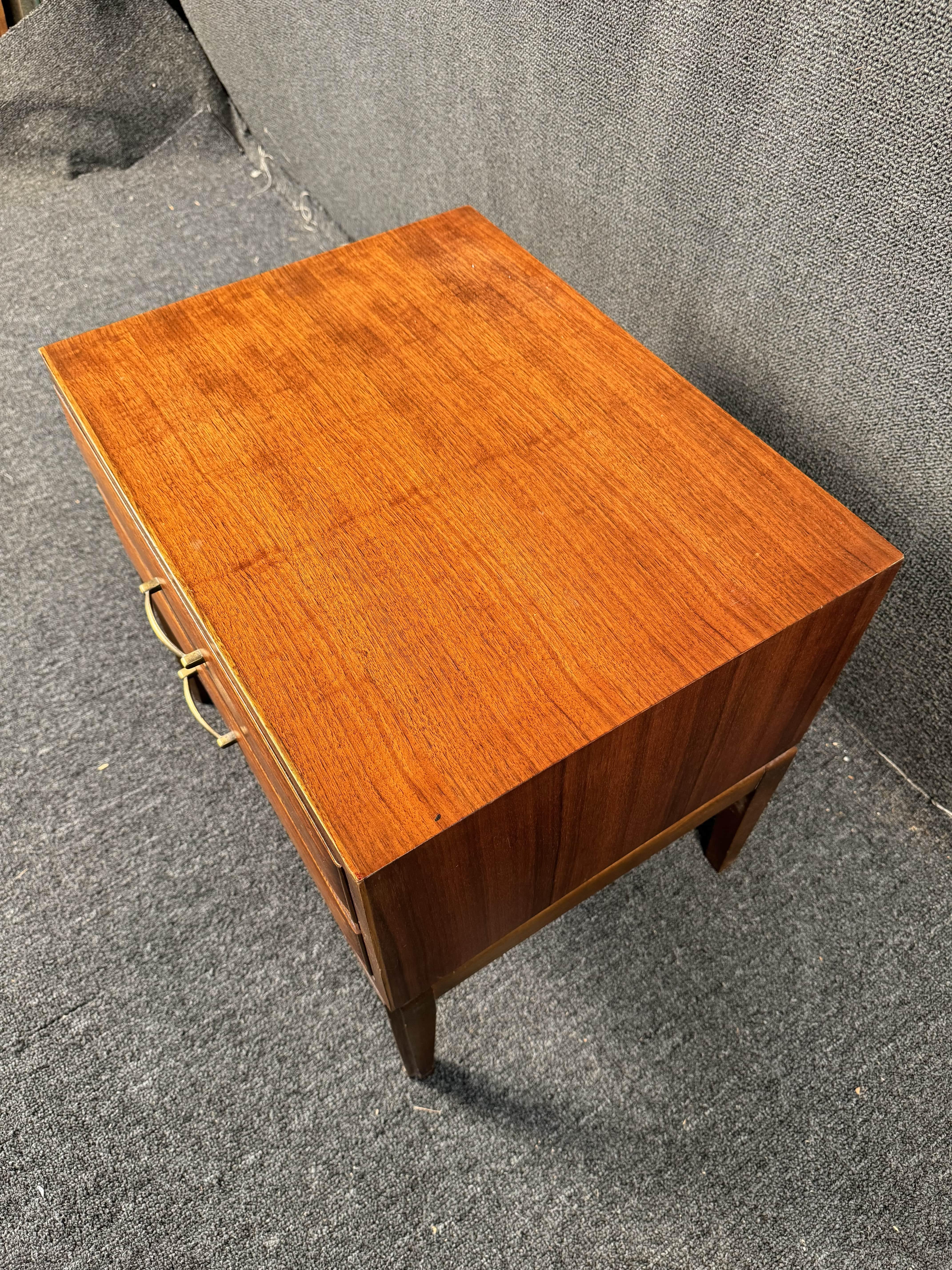20th Century Single Mid Century Modern Nightstand by Lane For Sale
