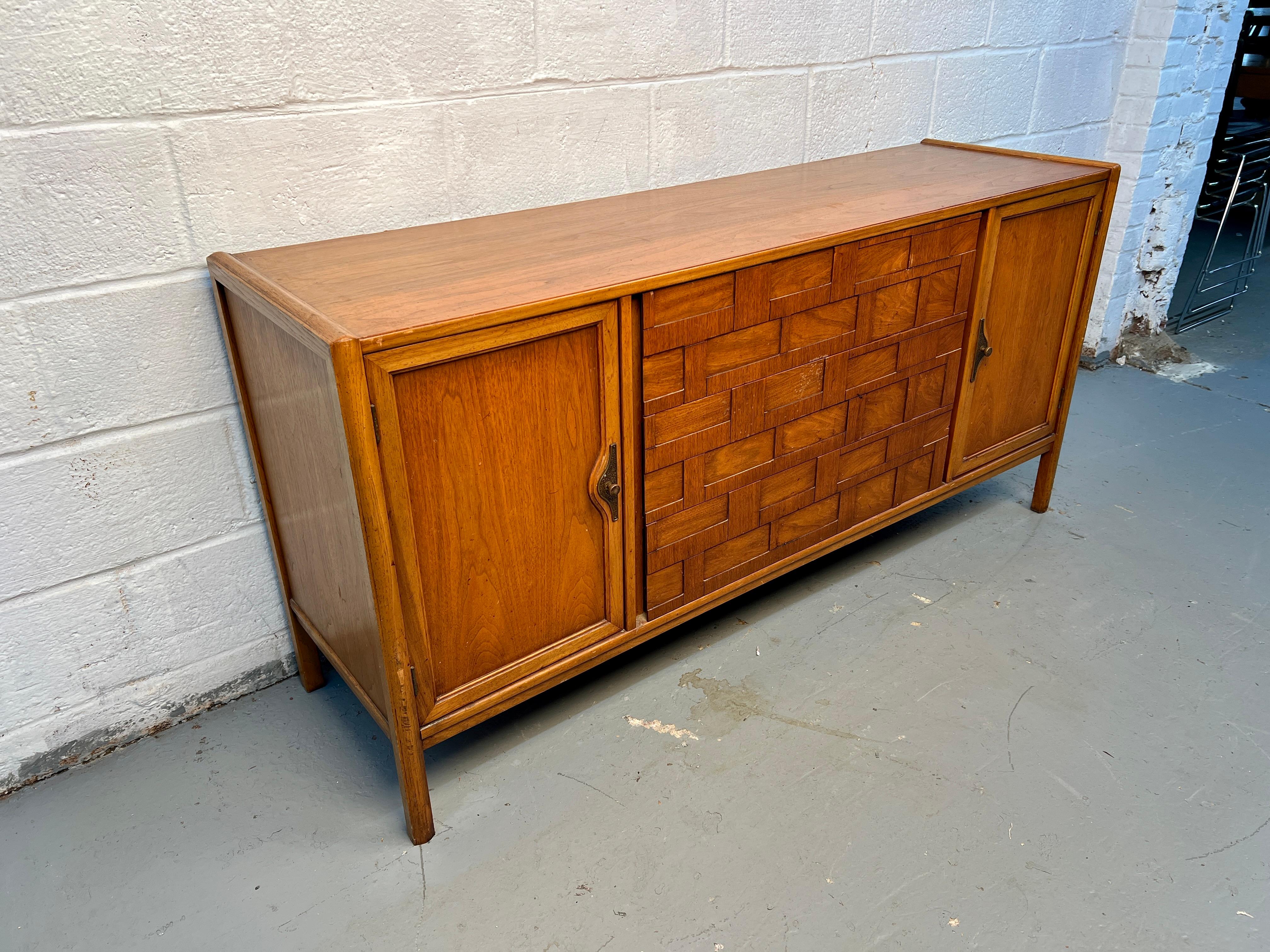 Americano Credenza Lane's 