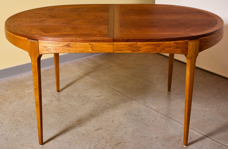 Mid-Century Modern Lane "Rhythm" Dining Table with Table Leaves For