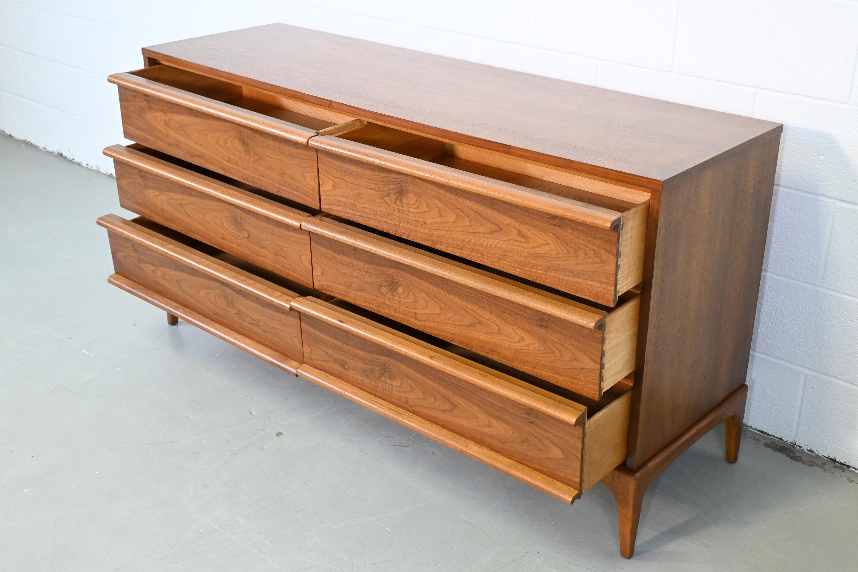 Walnut Mid-Century Modern Lane Rhythm Long Dresser