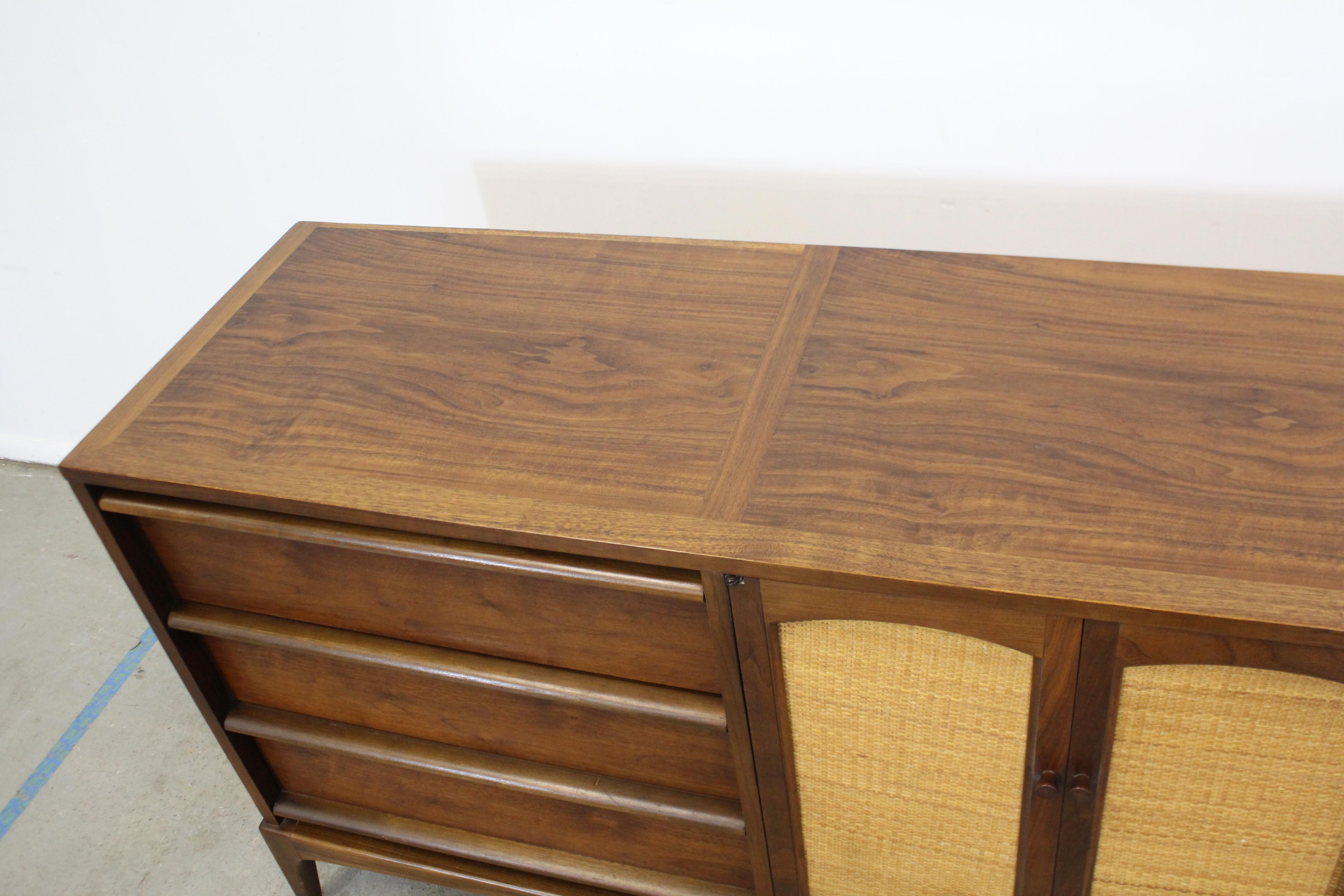 American Mid-Century Modern Lane 'Rhythm' Sculptural Caned Door Walnut Credenza