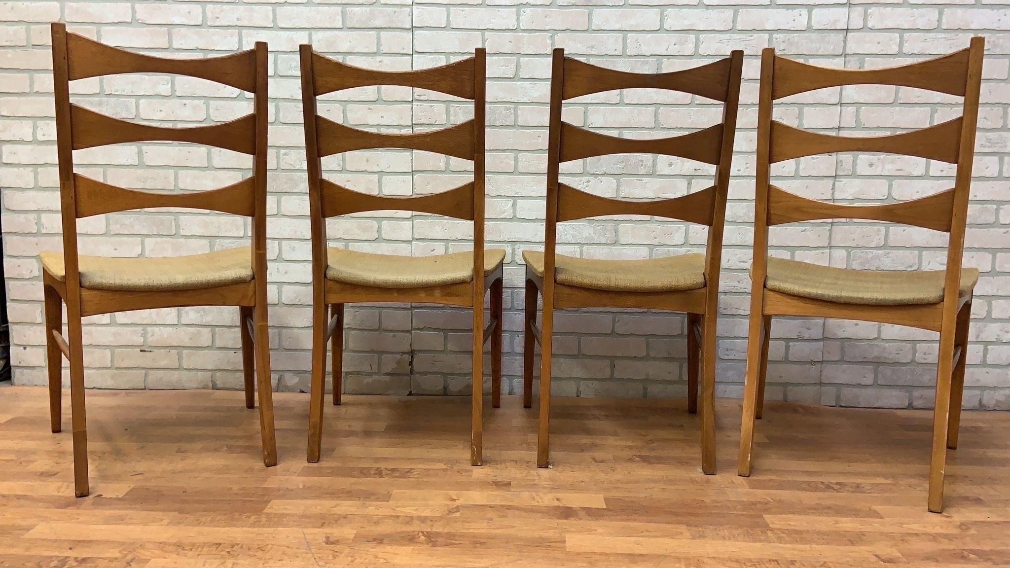Mid Century Modern Lane Rhythm Walnut Ladder Back Side Chairs - Set of 4

Timeless Walnut Chairs from the Lane Company that will be sure to heighten any dining area. These Ladder Back Side Chairs from the Rhythm Collection for Lane are constructed
