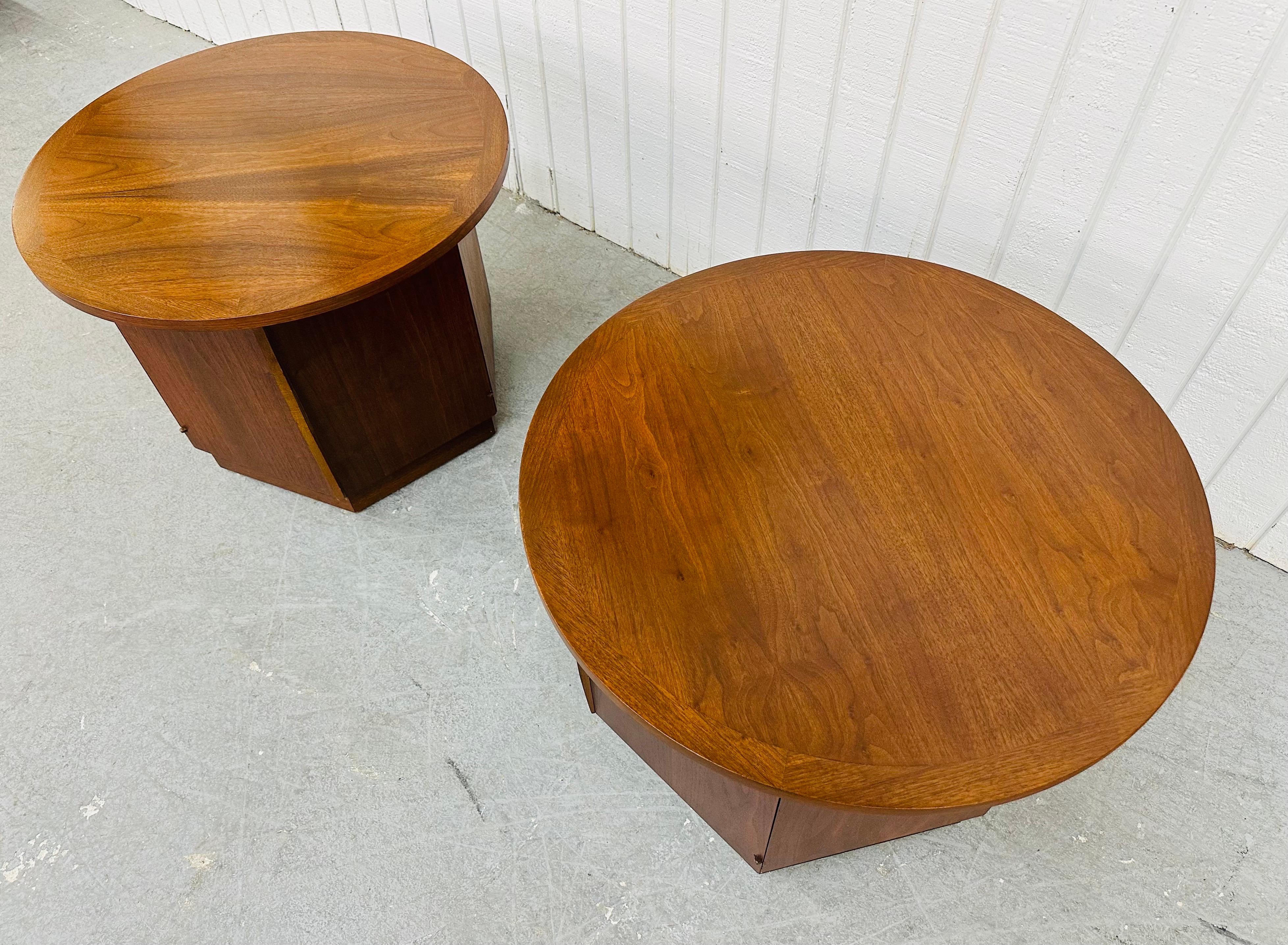 American Mid-Century Modern Lane Round Walnut Side Tables - Set of 2