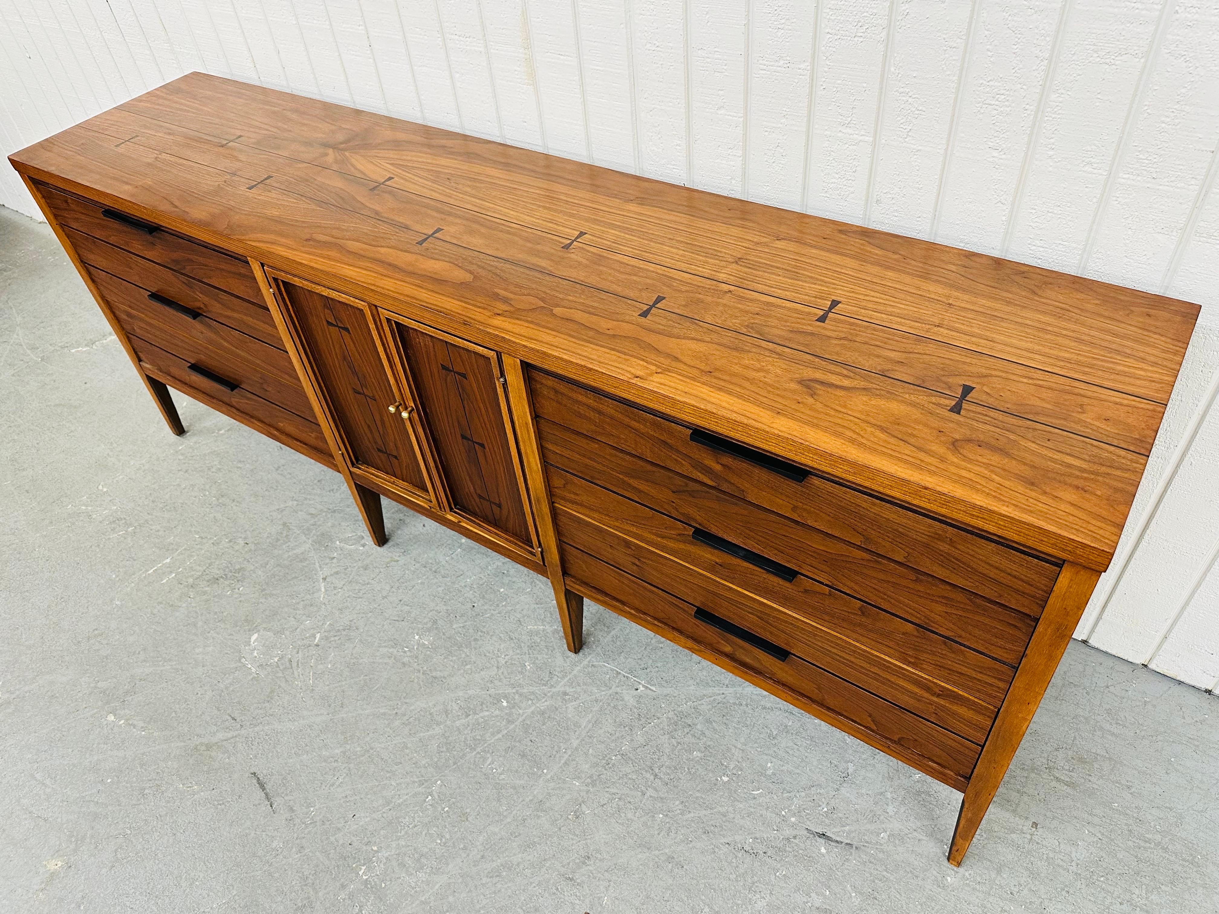 American Mid-Century Modern Lane Tuxedo Walnut Dresser For Sale
