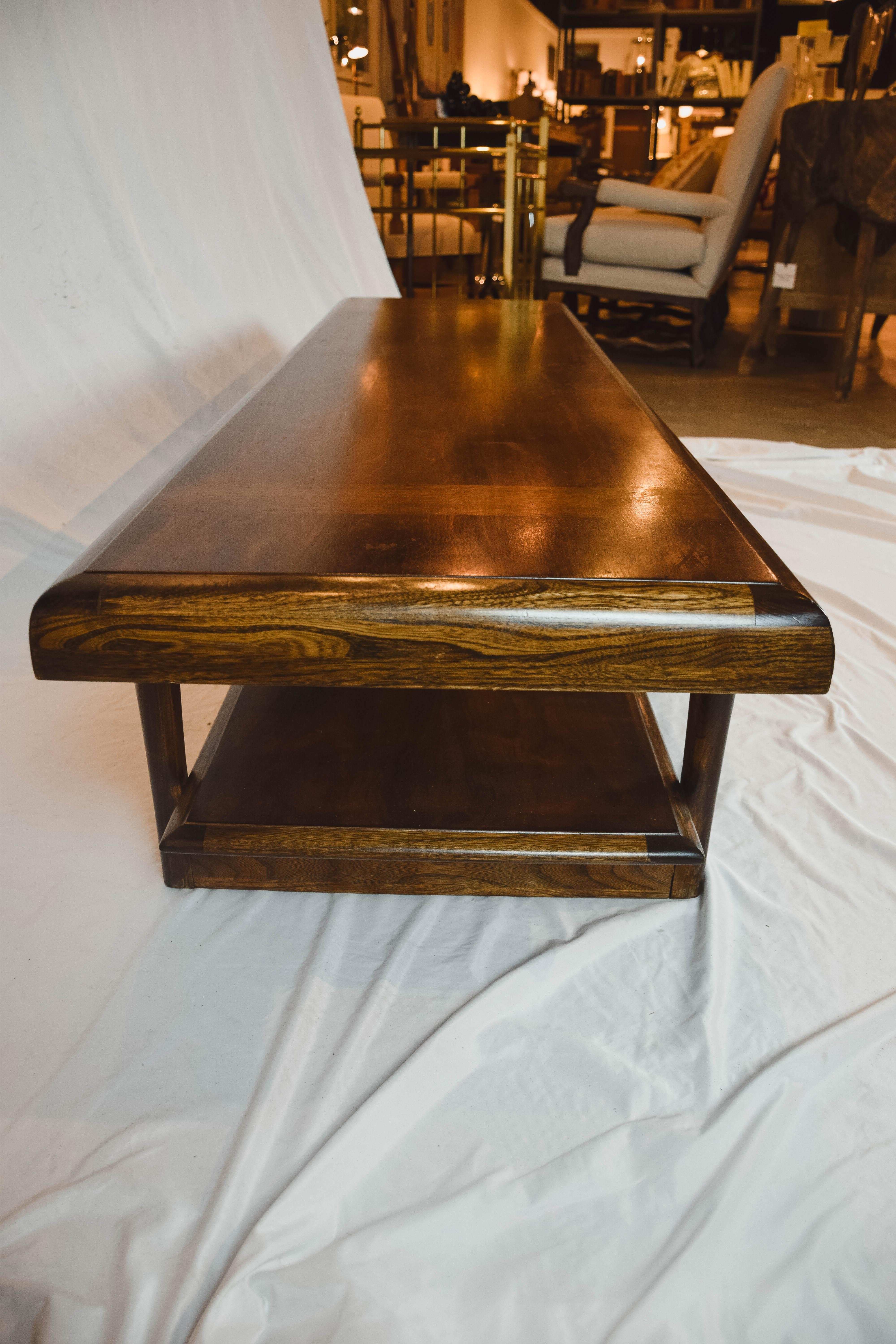 Mid-Century Modern Lane Two-Tier Coffee Table 3