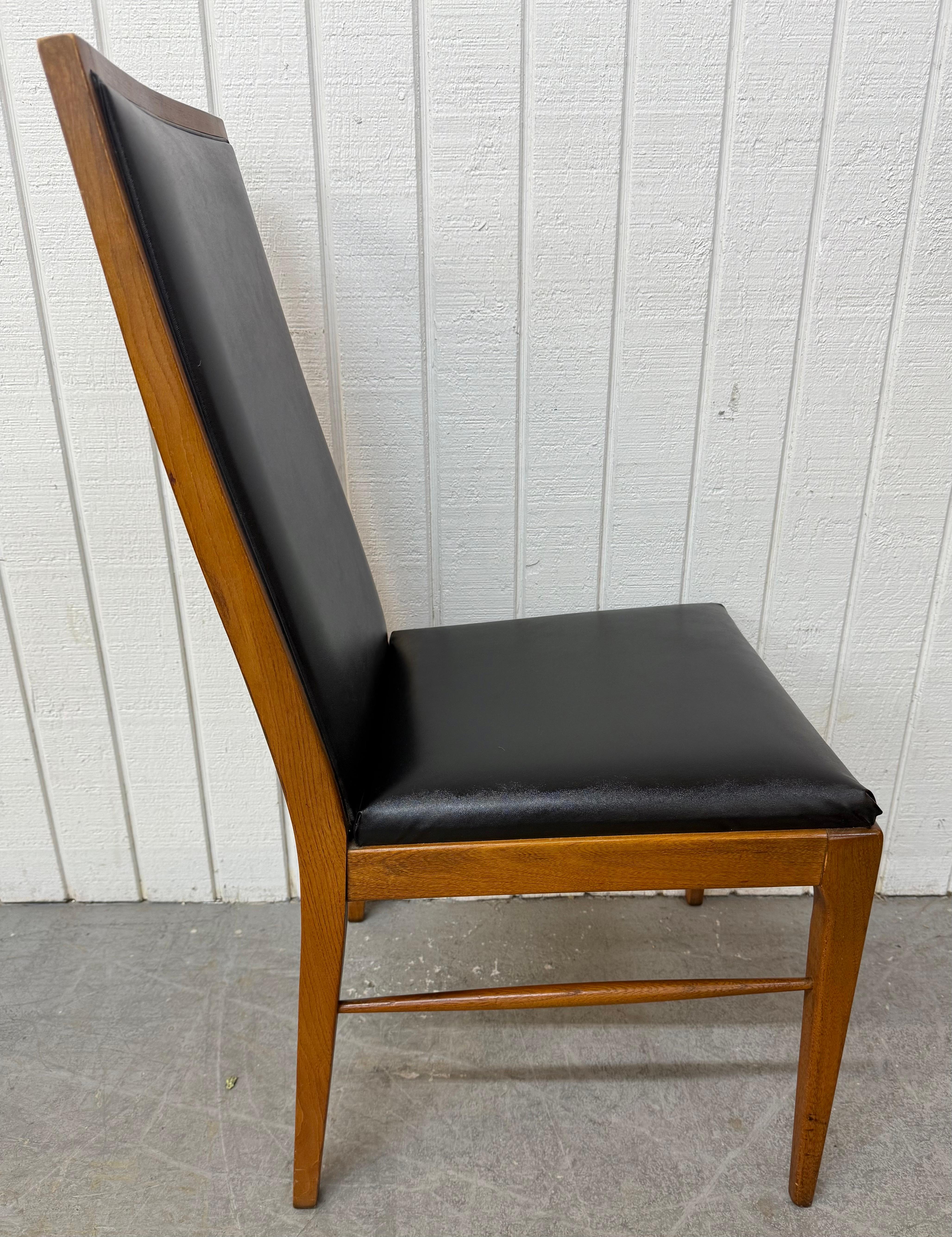 Chaises de salle à manger en vinyle noir et noyer The Moderns Modernity Lane - Lot de 6 en vente 1