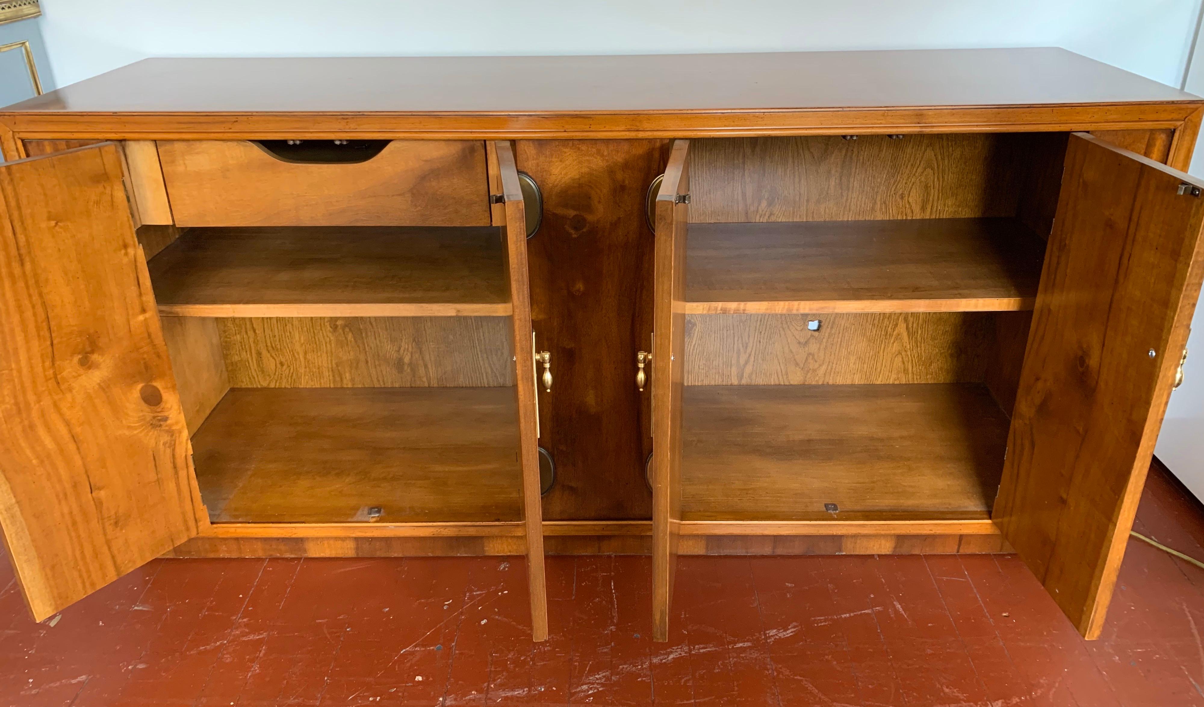 American Mid-Century Modern Lane Walnut & Brass Credenza Server Buffet Sideboard Cabinet