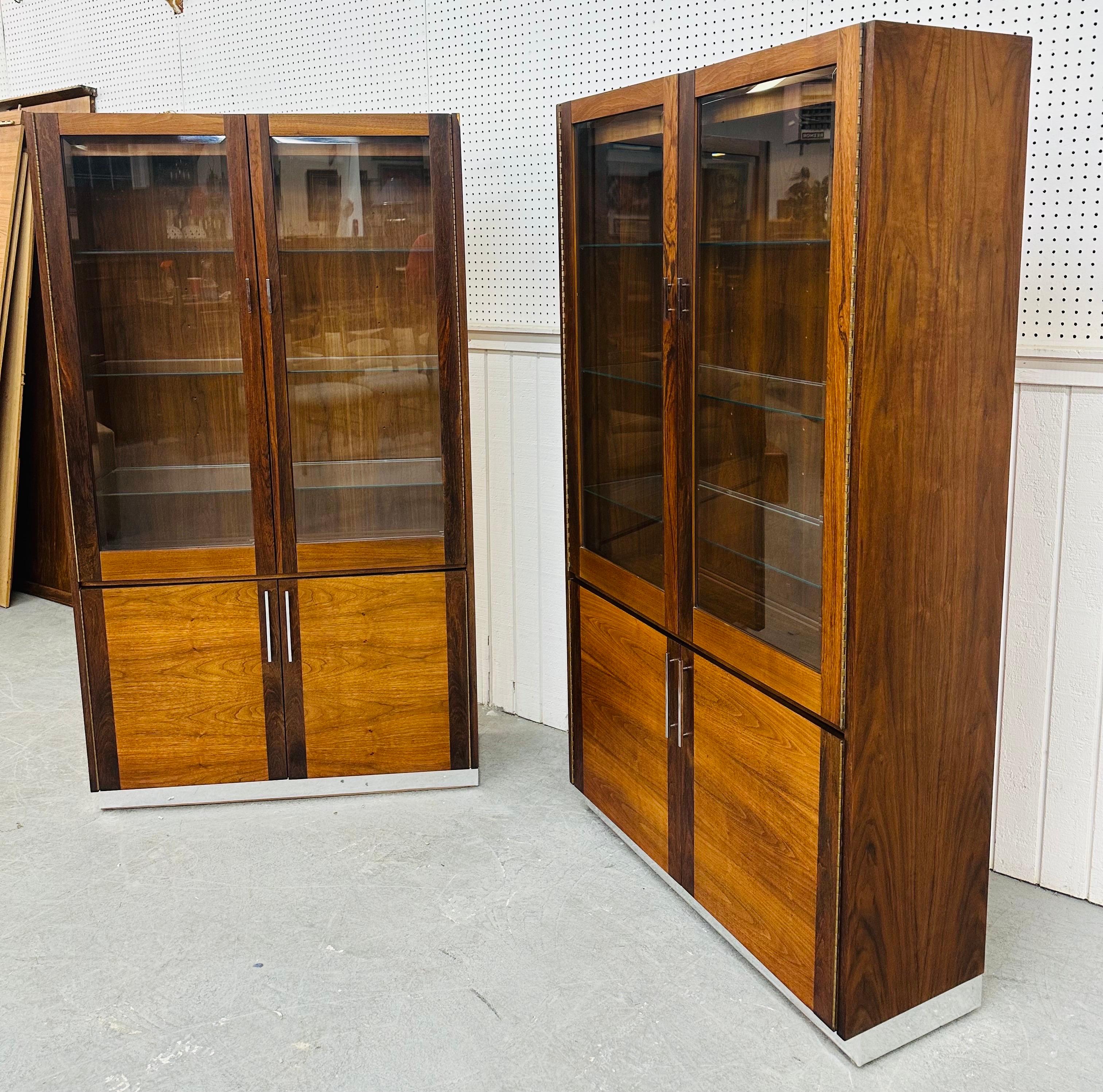 American Mid-Century Modern Lane Walnut Display Cabinets - Set of 2 For Sale