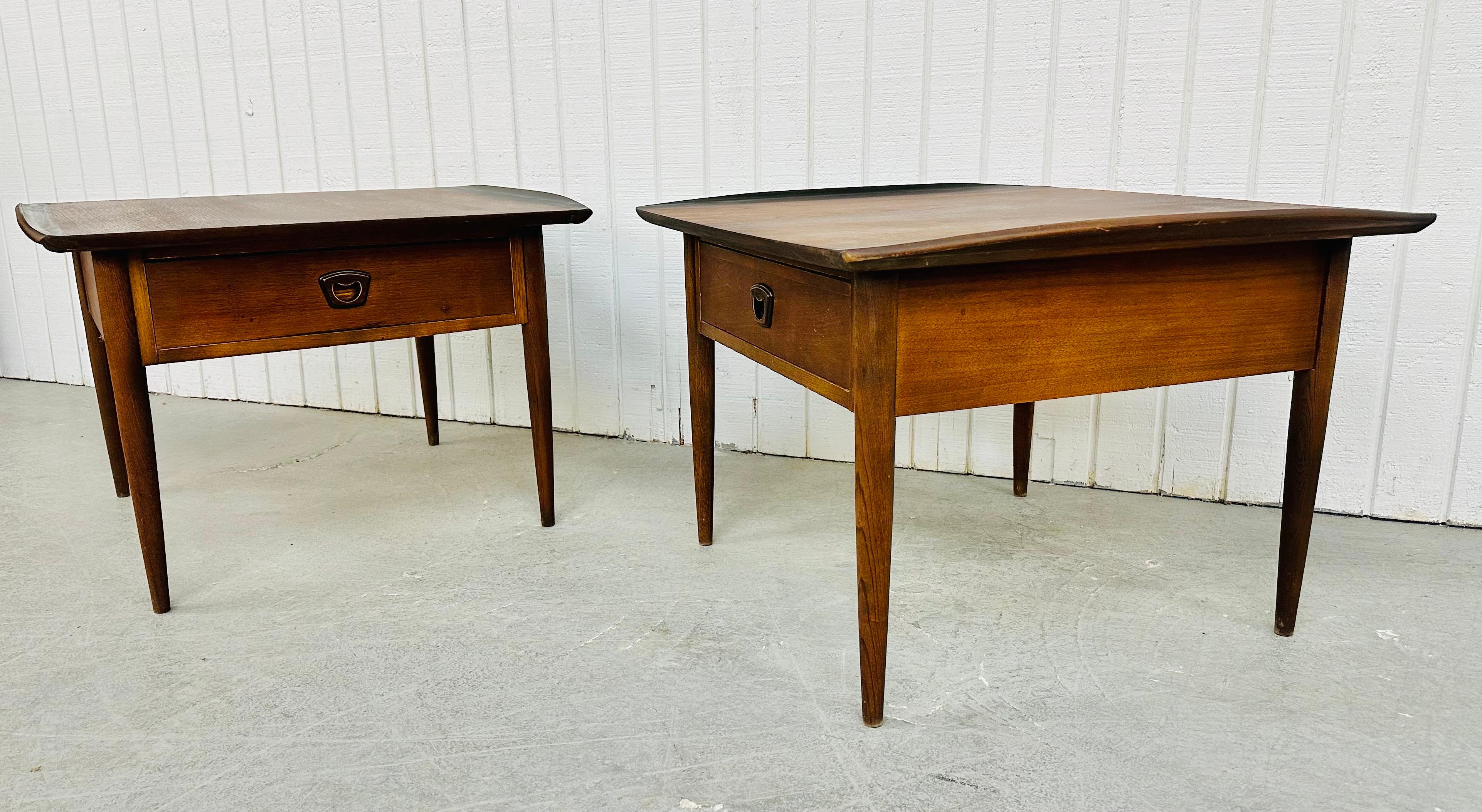 20th Century Mid-Century Modern Lane Walnut Side Tables - Set of 2 For Sale