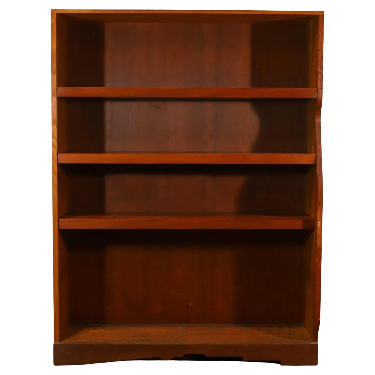 Americano Libreria moderna di metà secolo a 4 ripiani Oak Oak americano Studio A in vendita