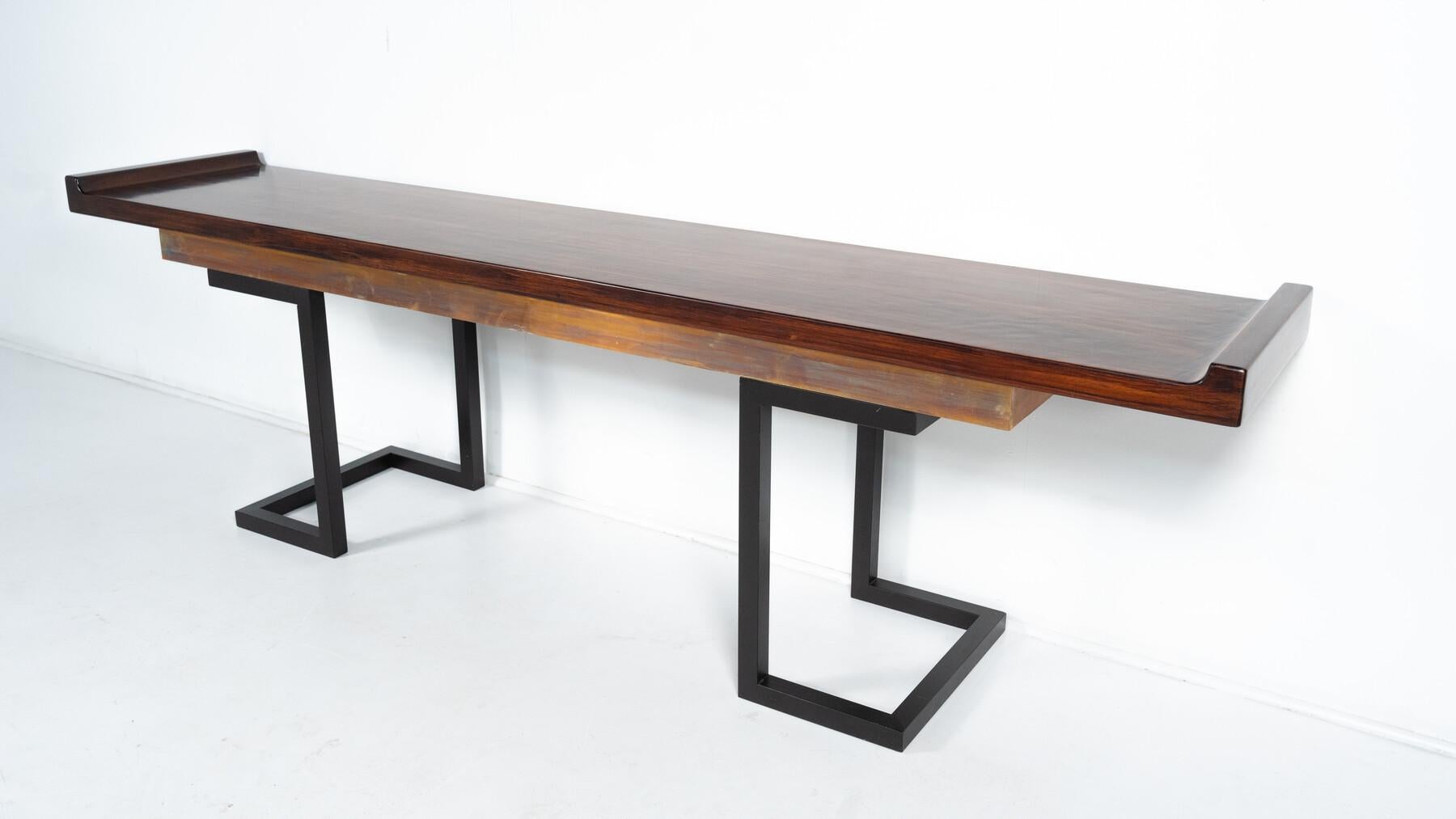 Mid-Century Modern Large Console, Italy, 1970s 7