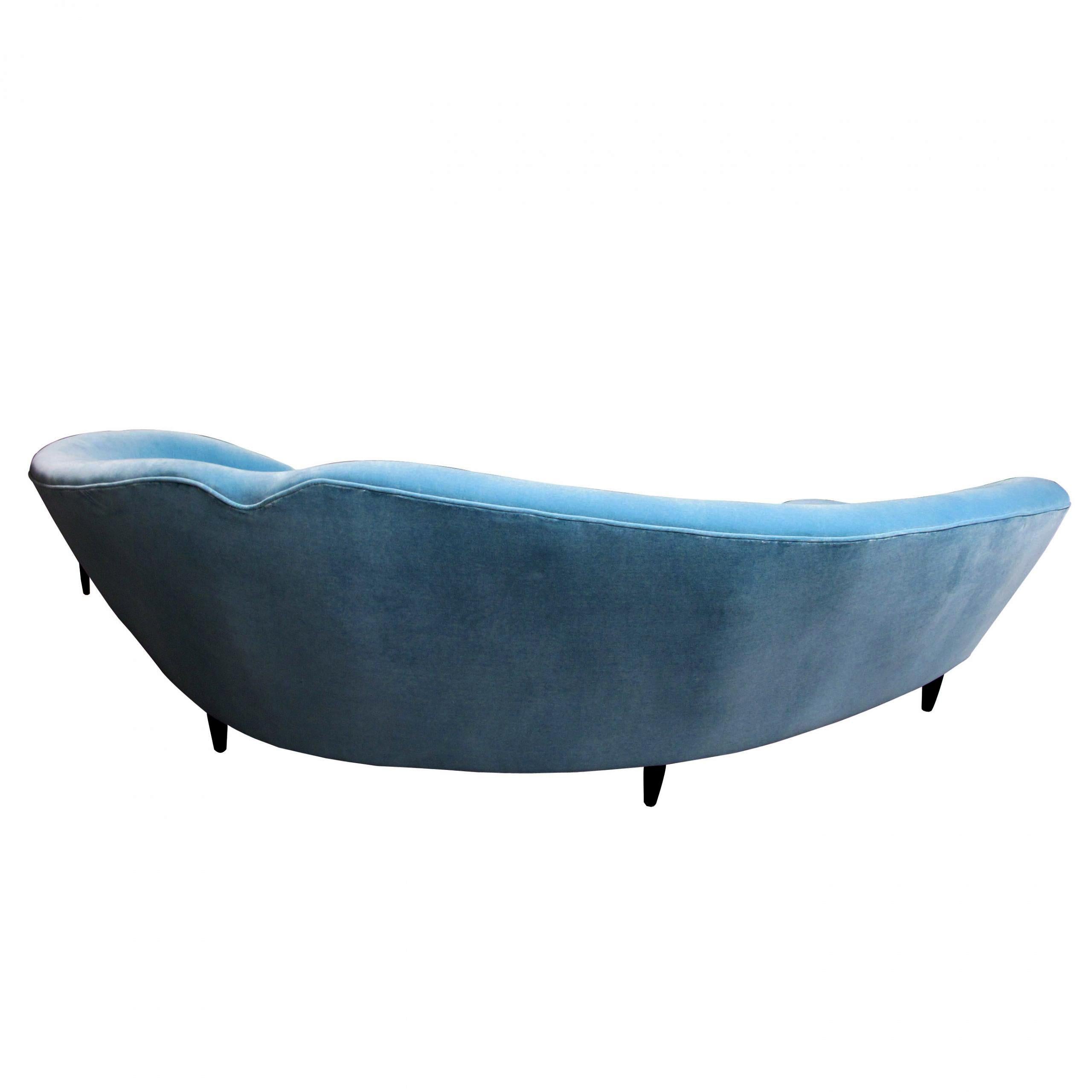 Other Mid-Century Modern Large Curved Sofa in the manner of Frederico Munari, Italian For Sale