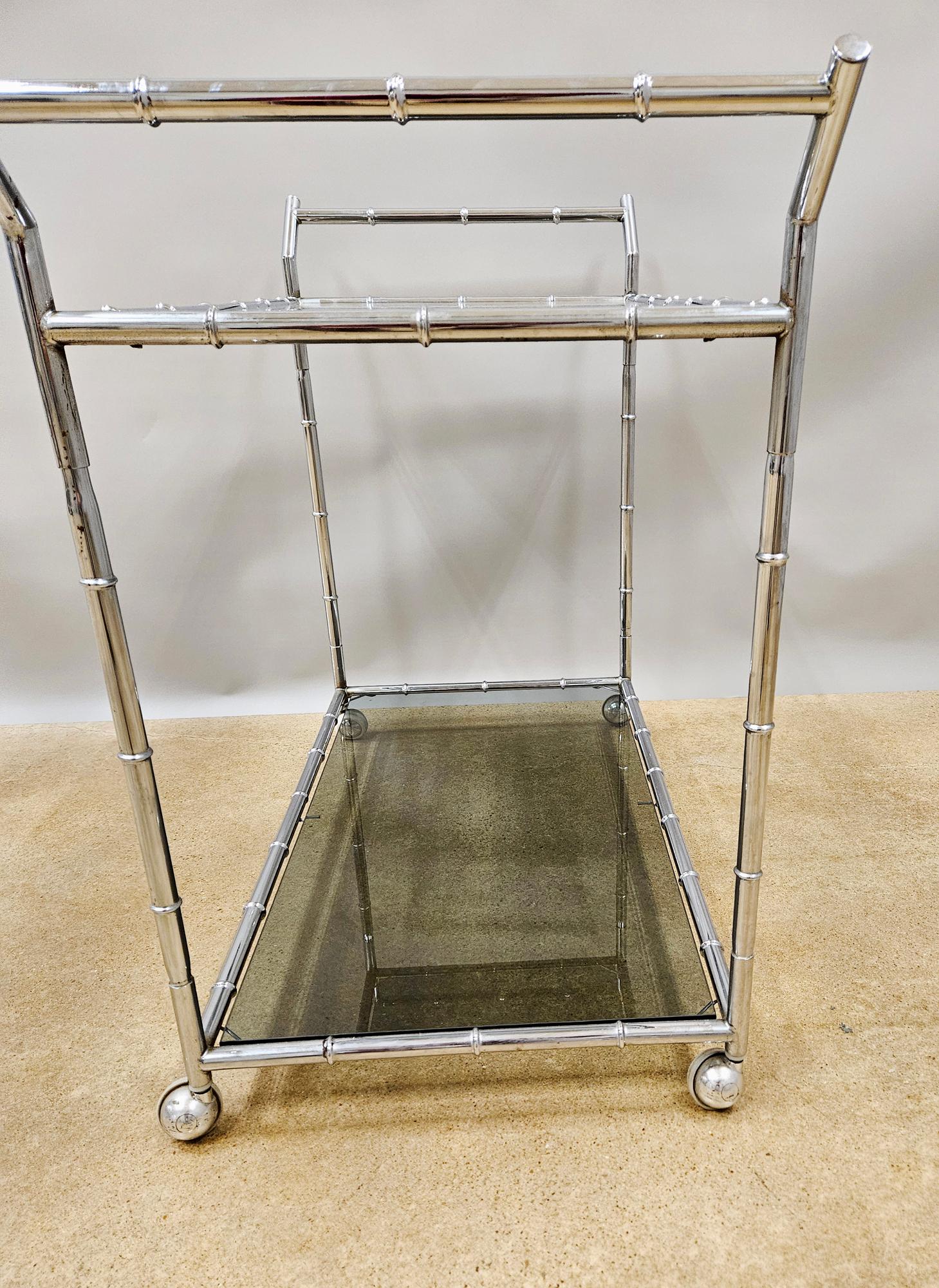 Mid-Century Modern Large Faux Bamboo Steel and Smoked Glass Bar Cart For Sale 5