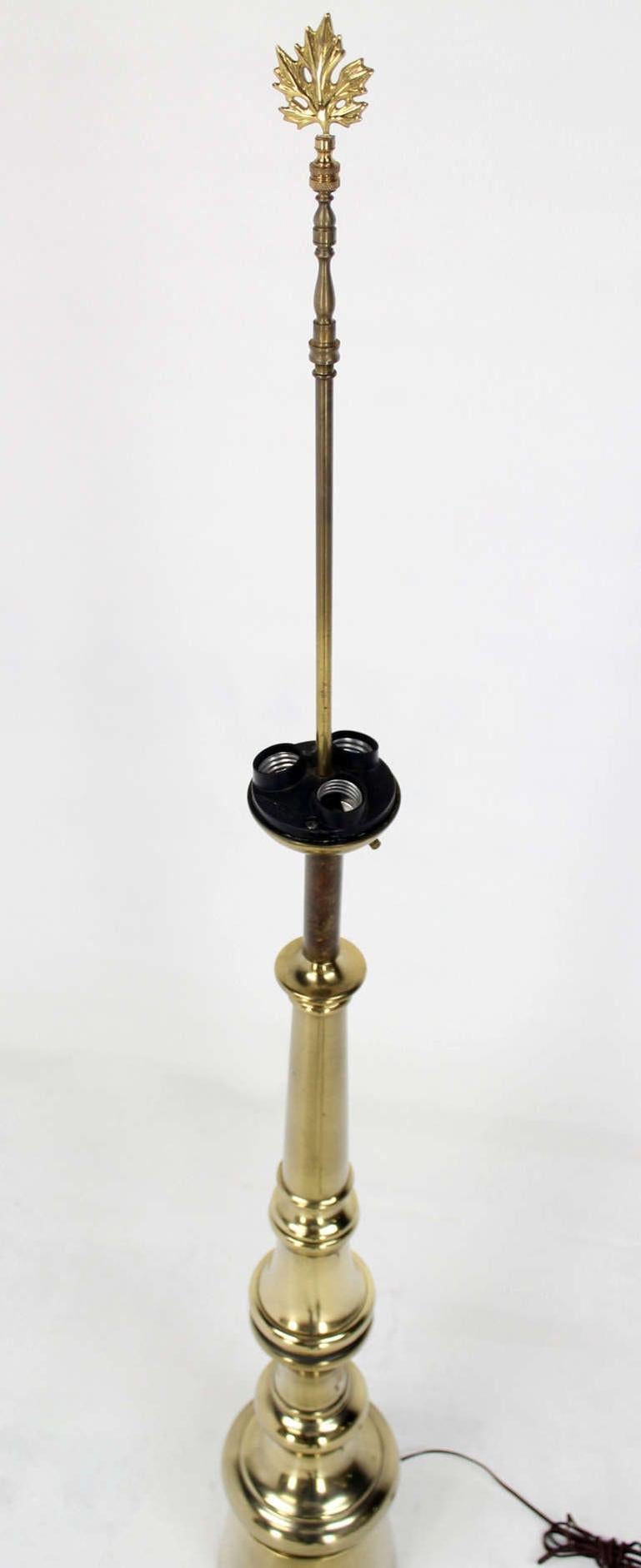20th Century Mid Century Modern Large Finial Turned Spike Shape Floor Lamp MINT! For Sale