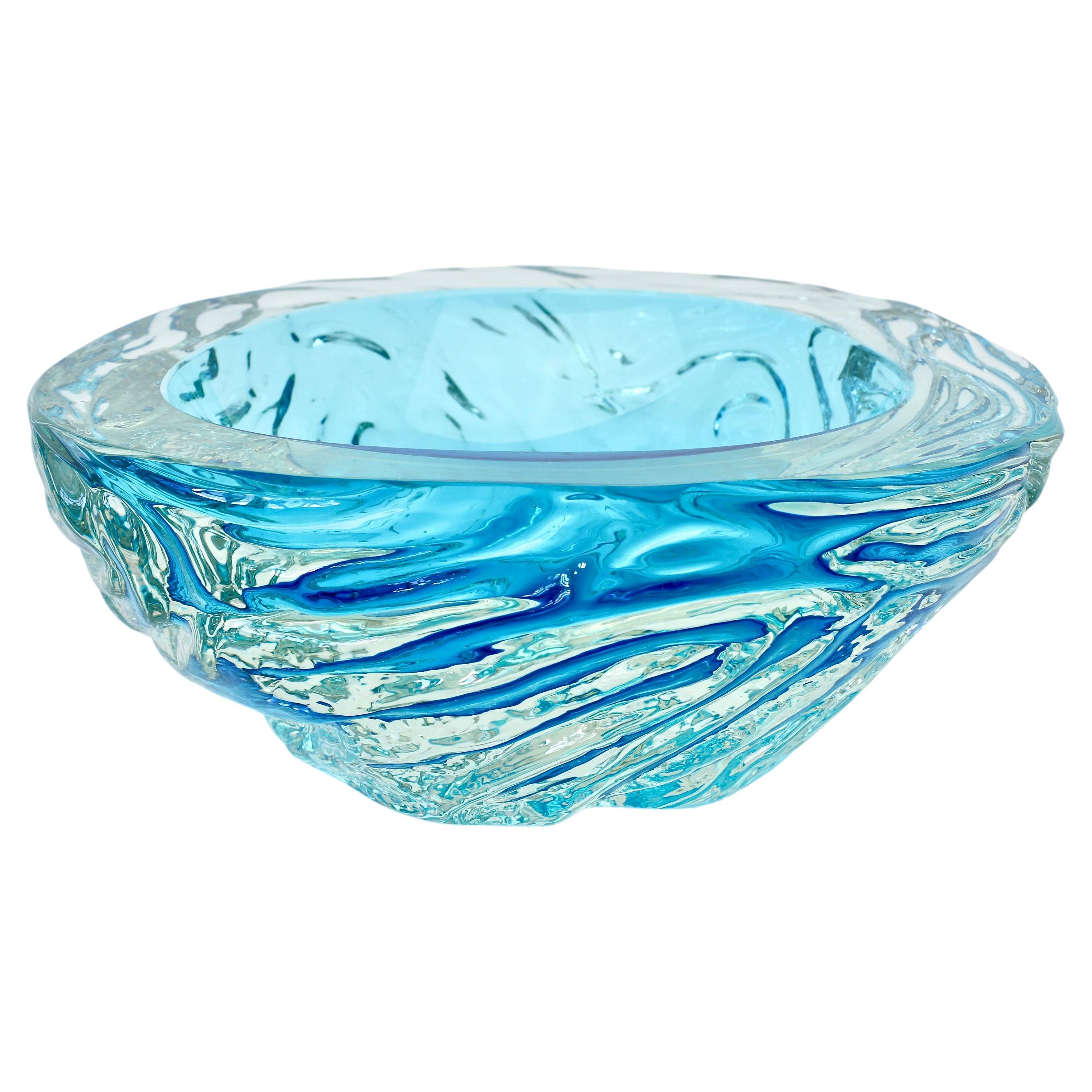 Midcentury Modern Large Italian Blue 'Sommerso' Murano Glass Bowl, Seguso attri. For Sale