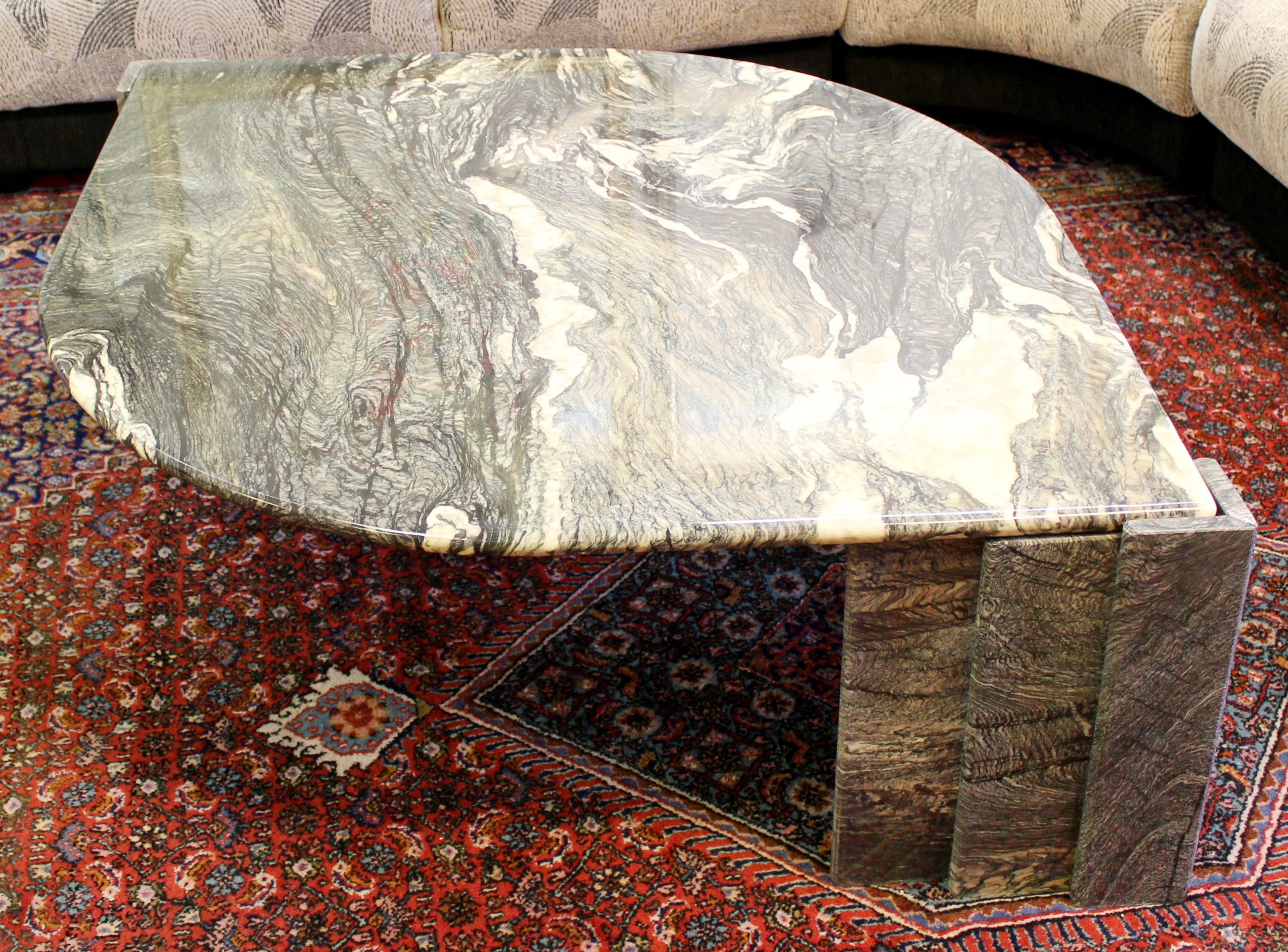 Mid-Century Modern Large Italian Marble Eye Shaped Coffee Table 1