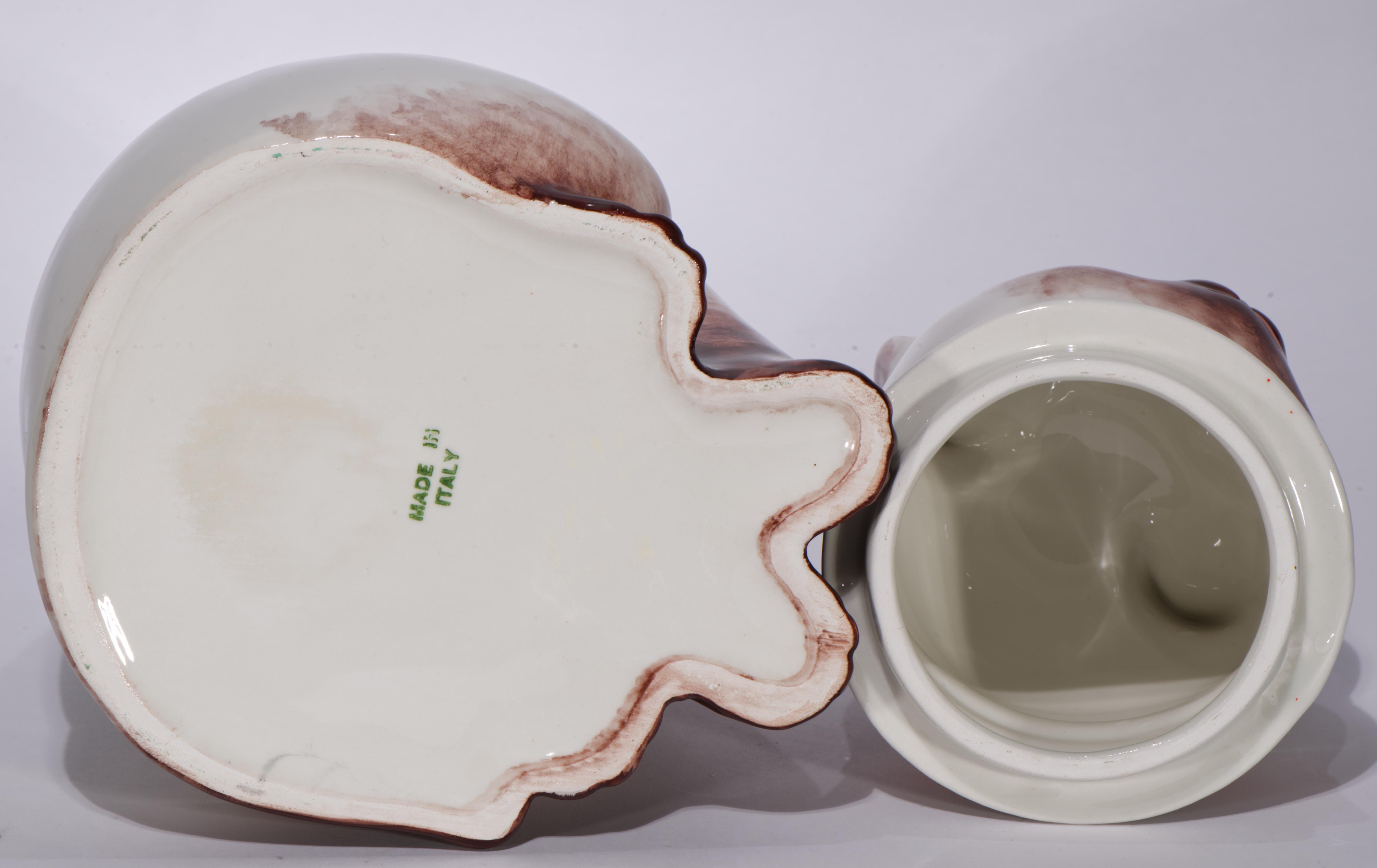 Vaso e coperchio in maiolica di grandi dimensioni in stile Mid-Century Modern con gatto siamese seduto Italia 1960-1970 in vendita 2