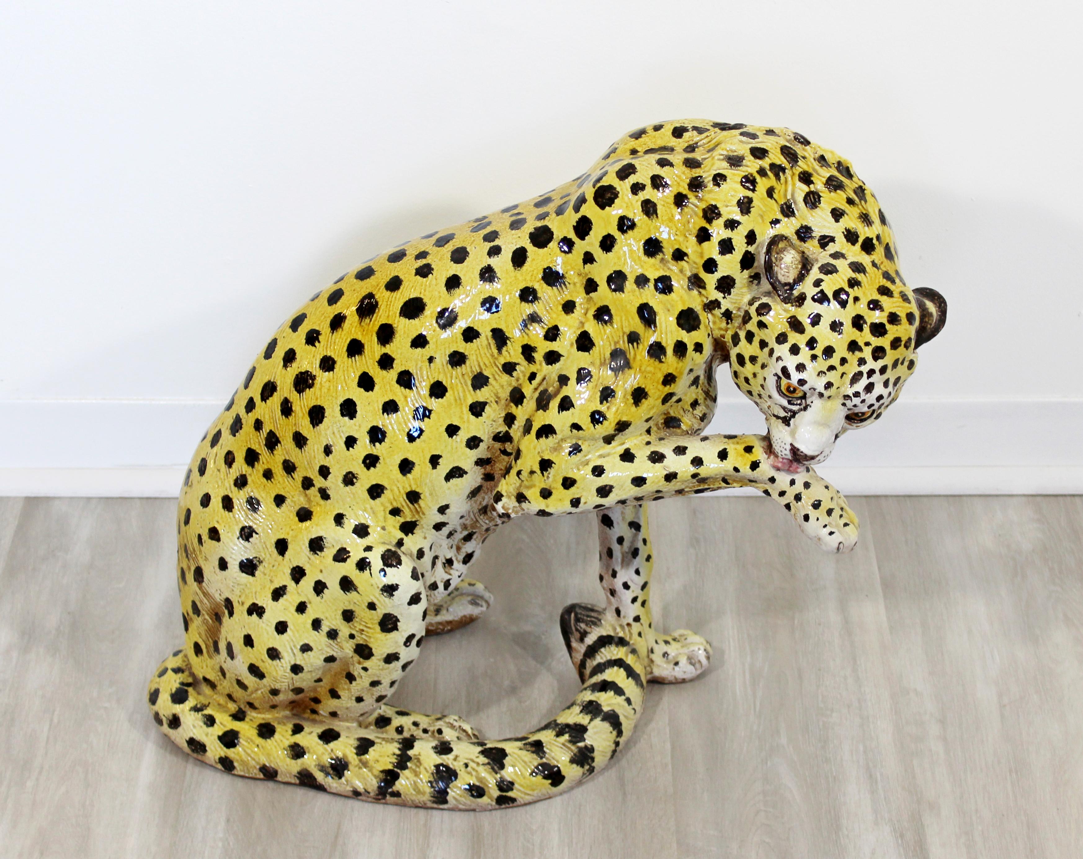 For your consideration is a beautiful, painted porcelain floor sculpture of a cheetah or leopard, made in Italy, circa 1970s. In very good vintage condition. The dimensions are 22