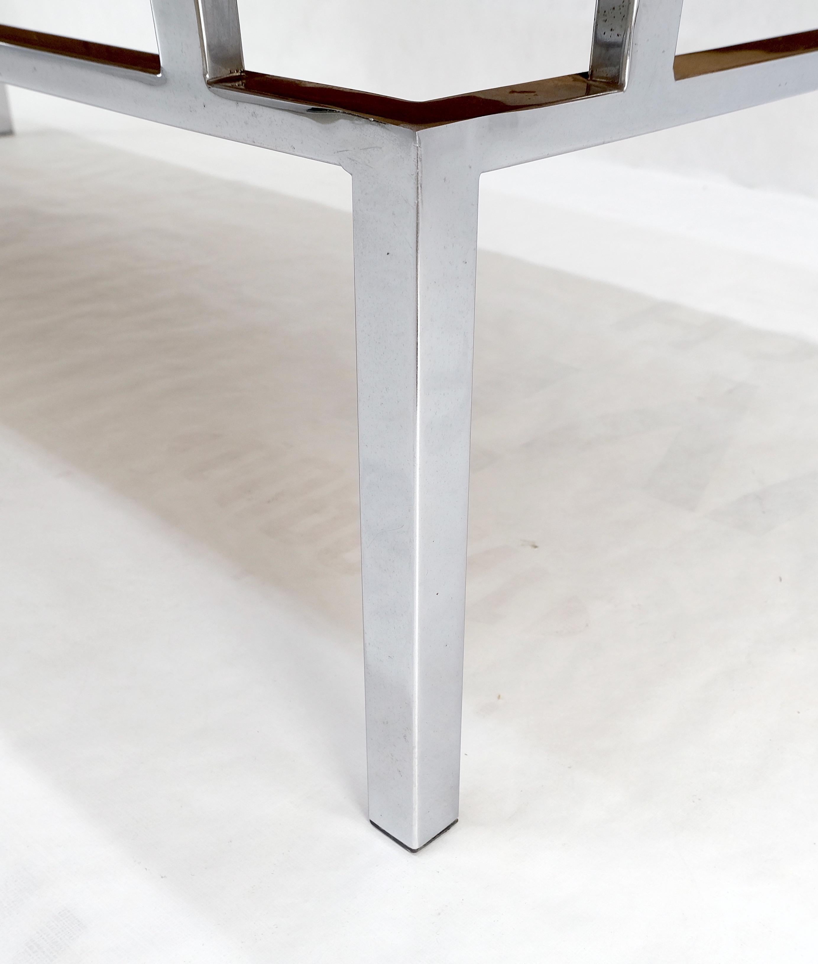 Américain Grande table basse rectangulaire en ronce de bois chromée mi-siècle moderne MINT ! en vente