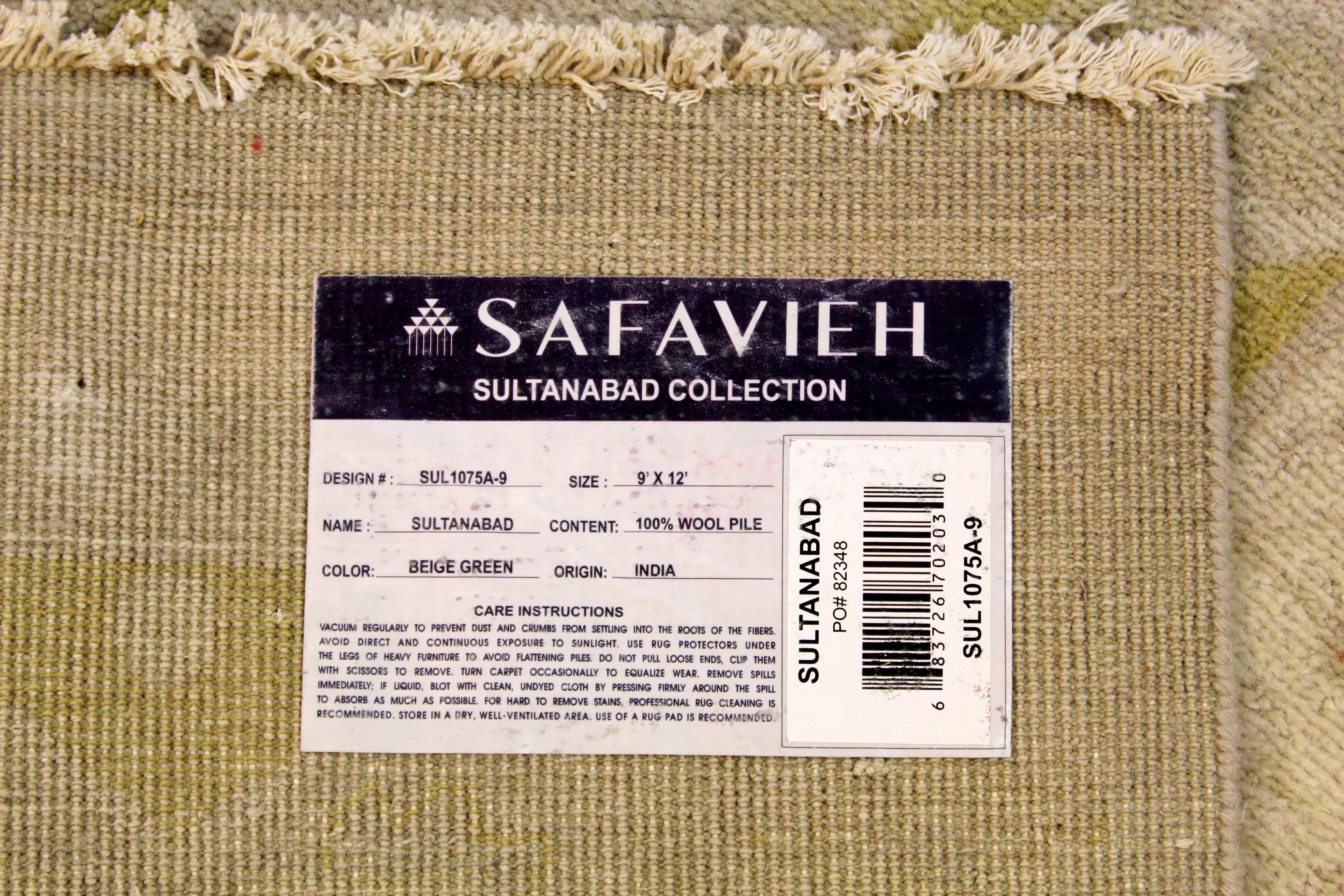 Mid-Century Modern Large Rectangular Safavieh Sultanabad Indian Wool Area Rug 3
