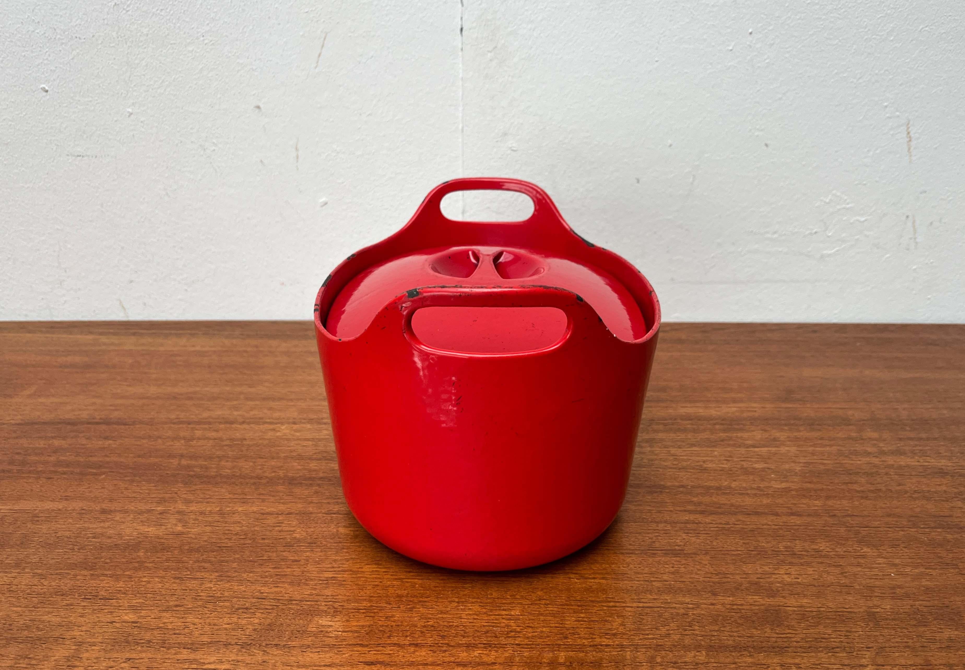 Großer roter Emailletopf von Timo Sarpaneva Rosenlew Finnland 1960er Jahre im Angebot 4