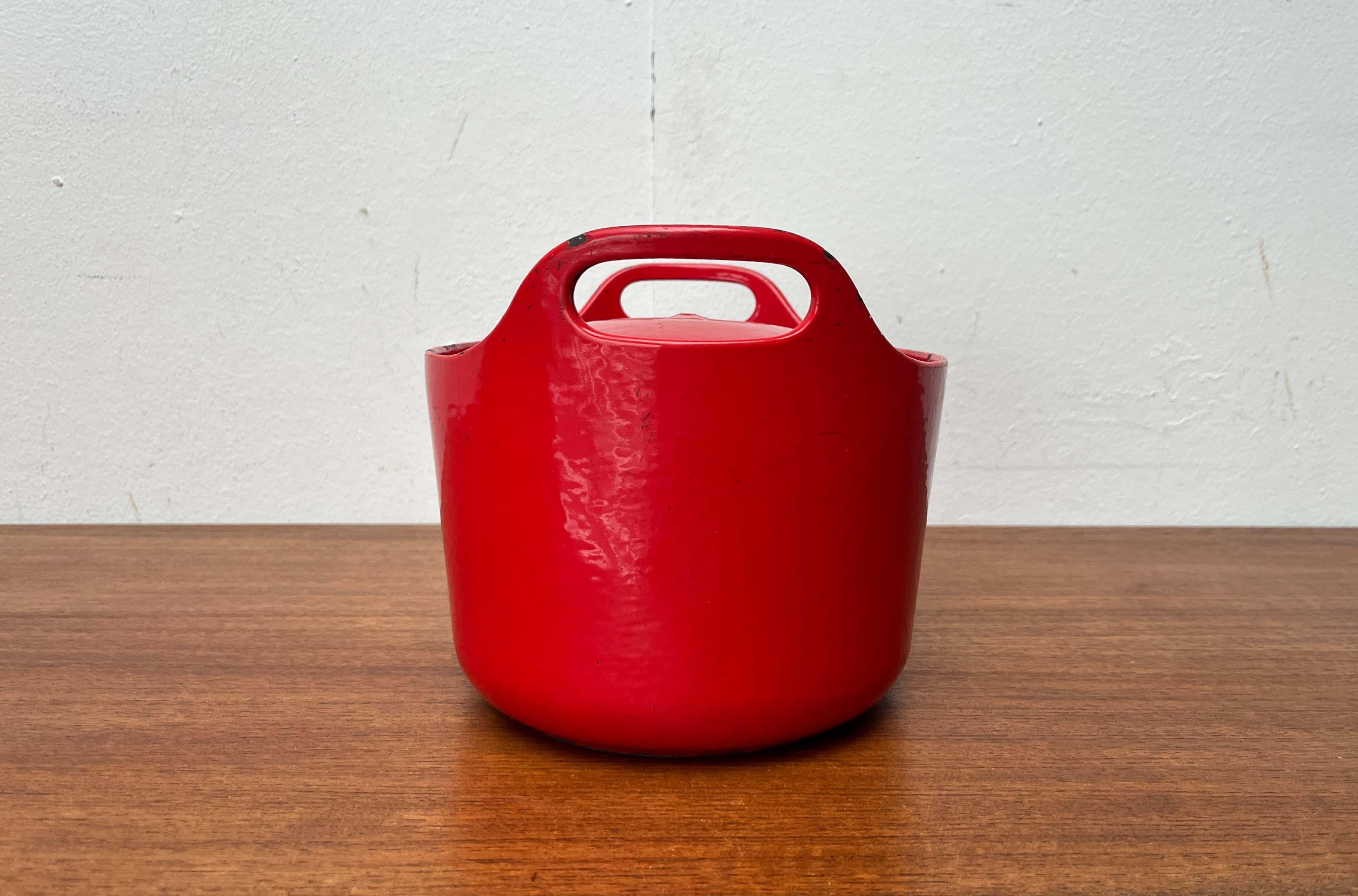 Großer roter Emailletopf von Timo Sarpaneva Rosenlew Finnland 1960er Jahre im Angebot 3
